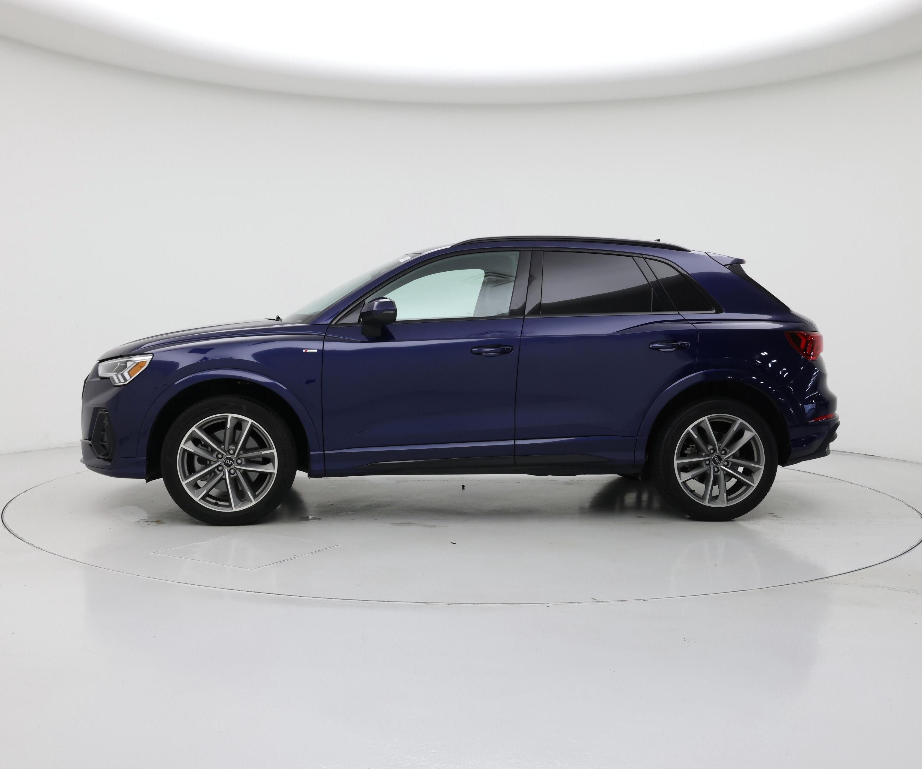 Thumbnail: 2023 Audi Q3 - 3