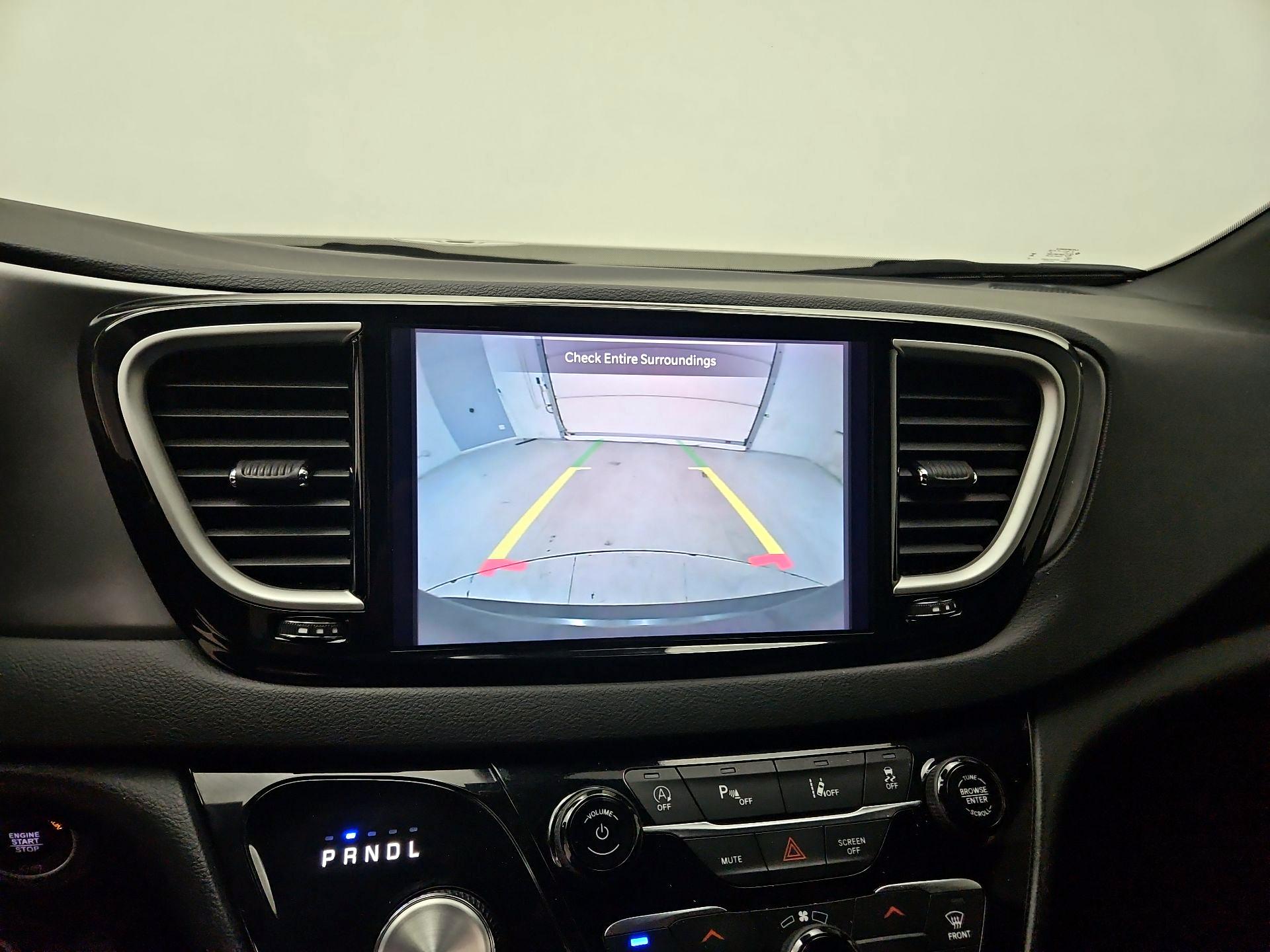 Thumbnail: 2025 Chrysler Pacifica - 14