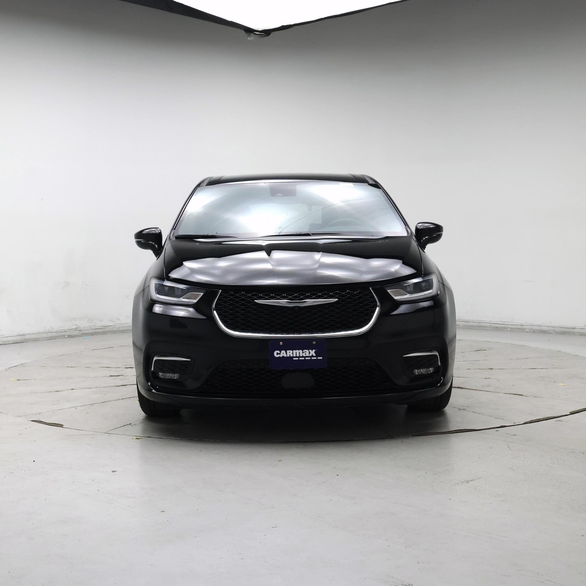 Thumbnail: 2025 Chrysler Pacifica - 5