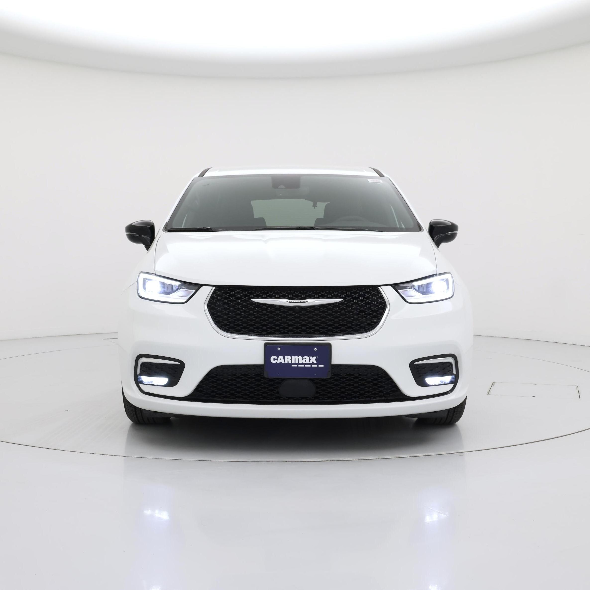 Thumbnail: 2025 Chrysler Pacifica - 5