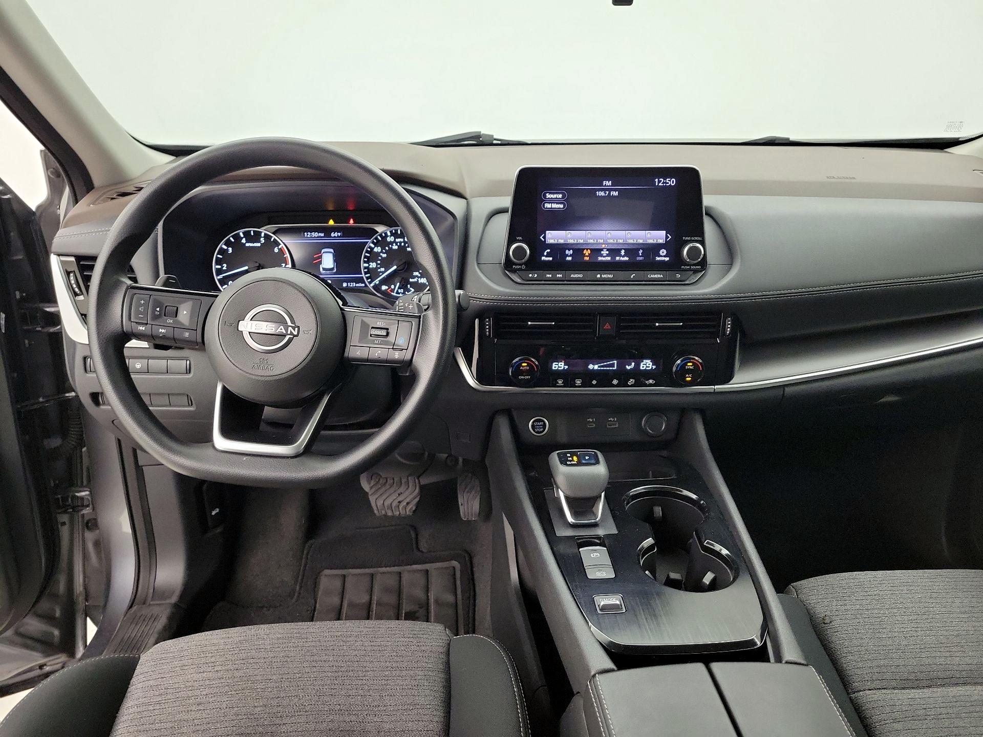 Thumbnail: 2022 Nissan Rogue - 9