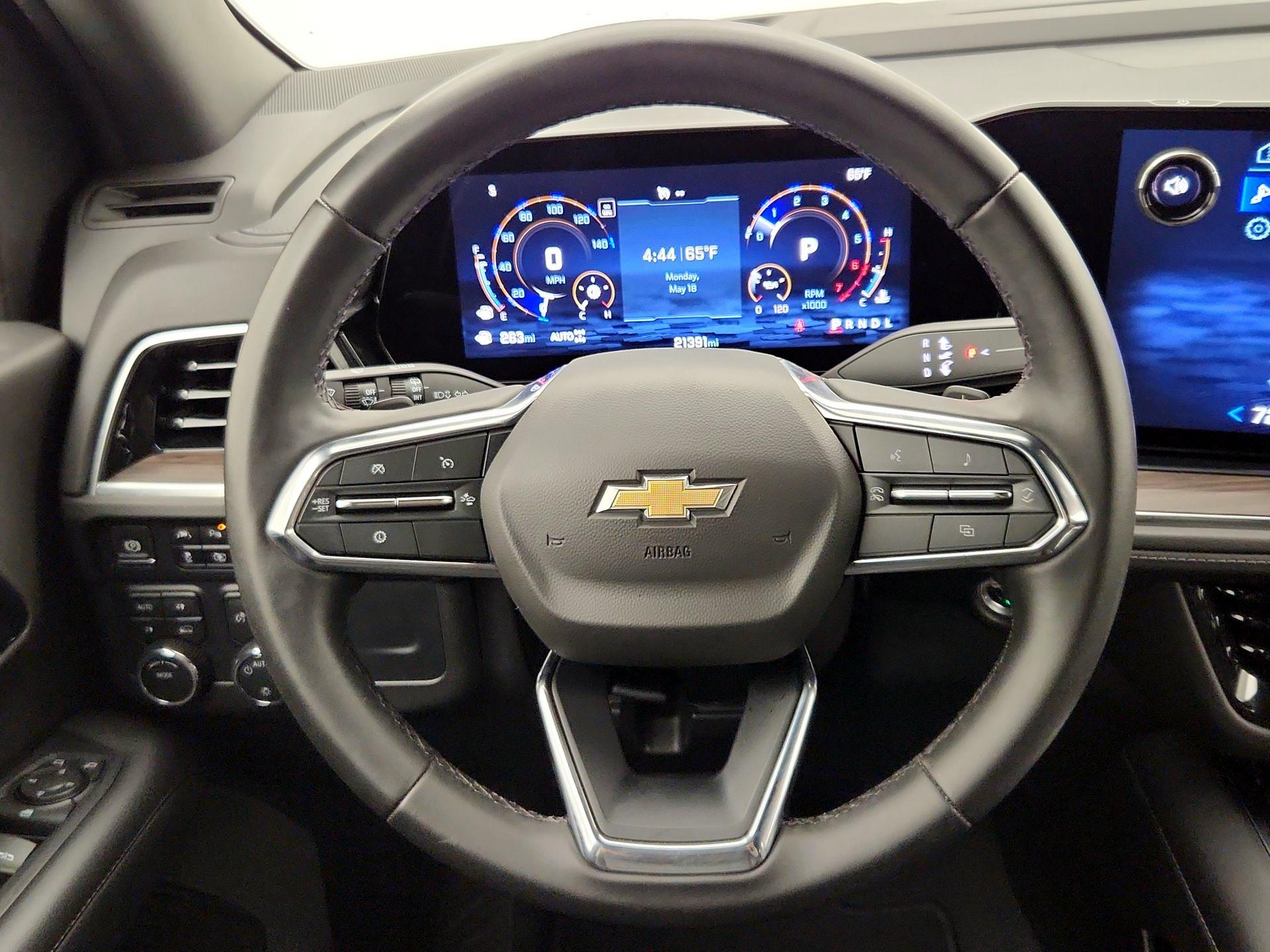 Thumbnail: 2025 Chevrolet Tahoe - 10