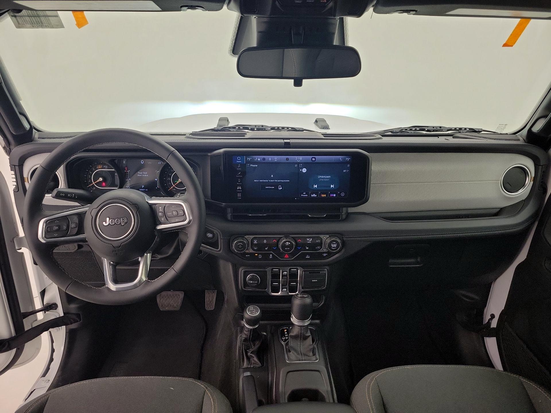 Thumbnail: 2025 Jeep Wrangler - 9