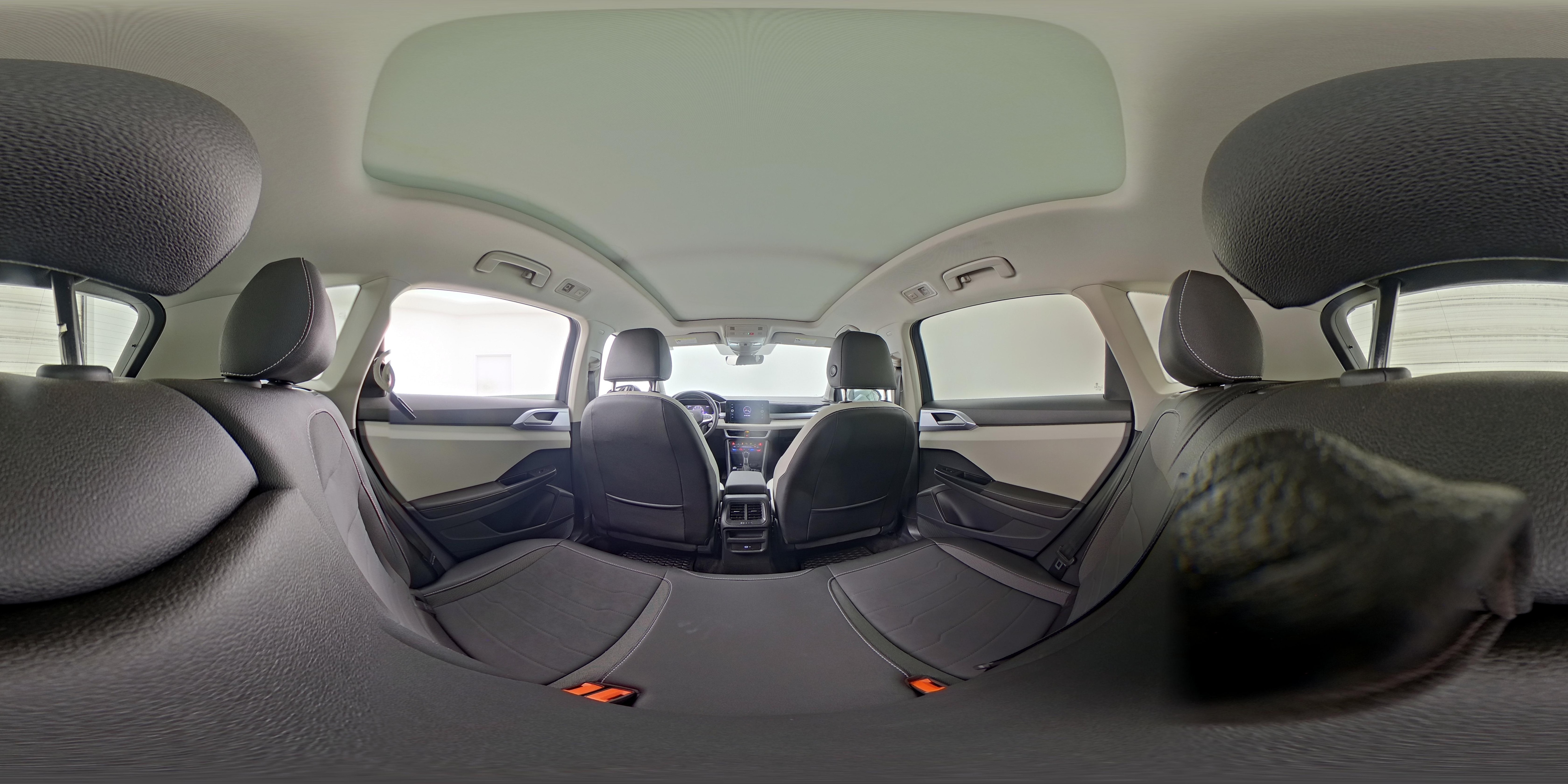 2025 Volkswagen Taos SE - Photo 25