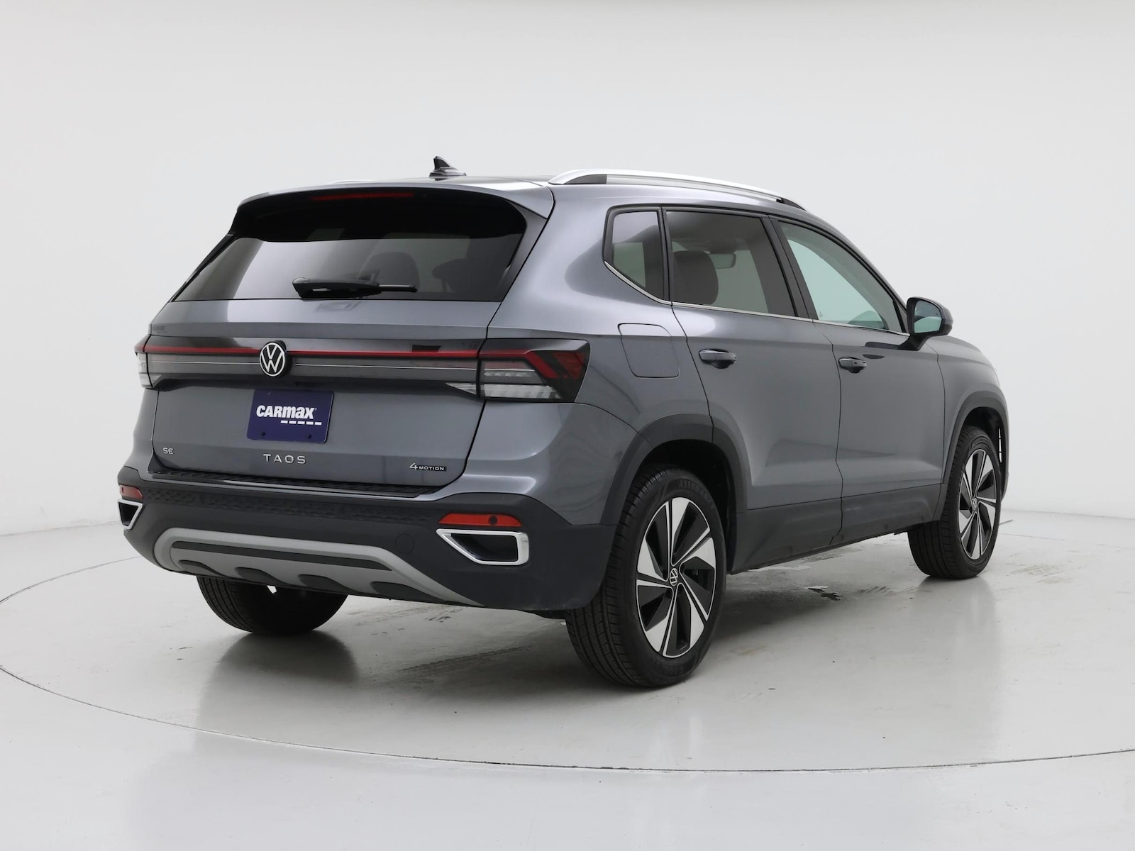2025 Volkswagen Taos SE - Photo 9