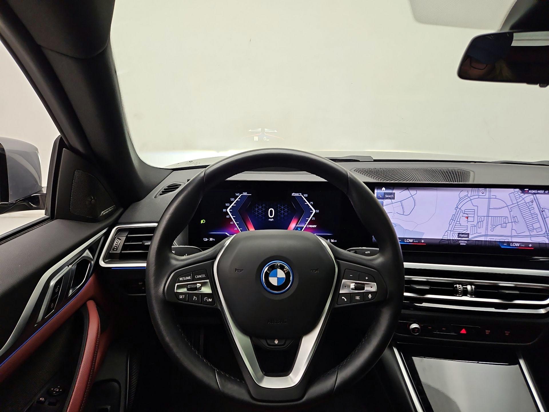 Thumbnail: 2023 BMW i4 - 10