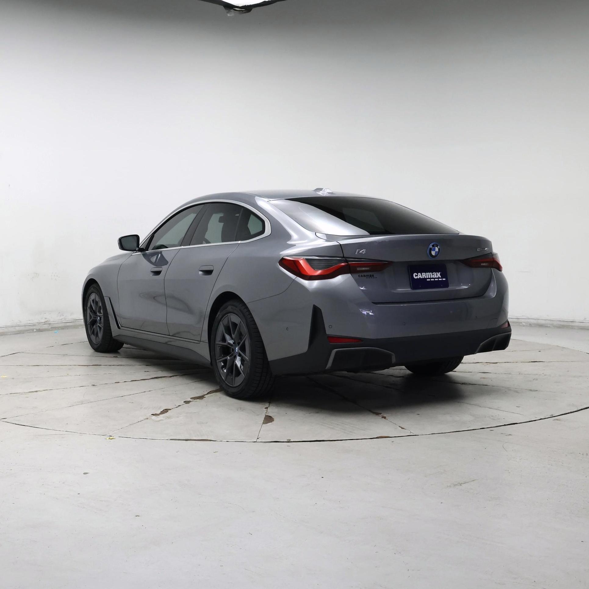Thumbnail: 2023 BMW i4 - 2