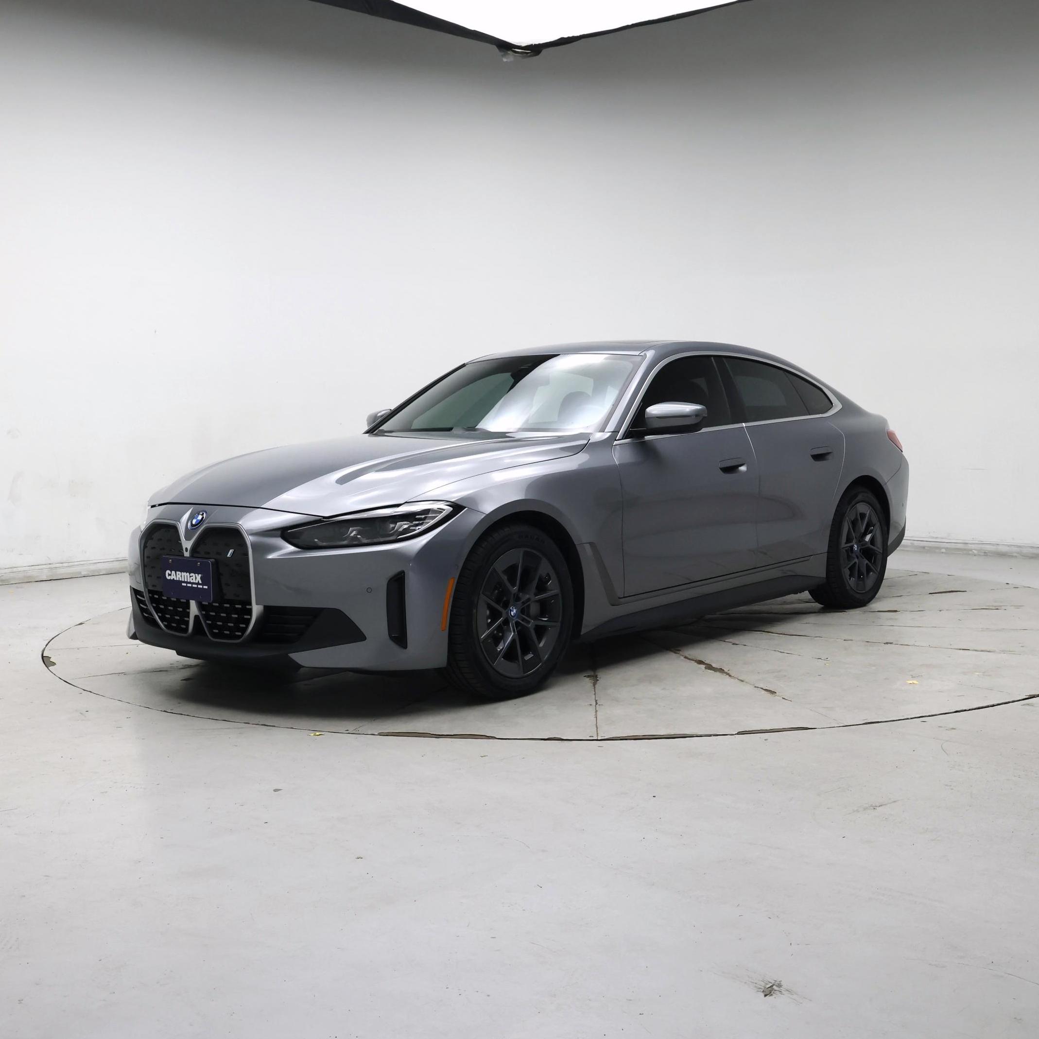 Thumbnail: 2023 BMW i4 - 4