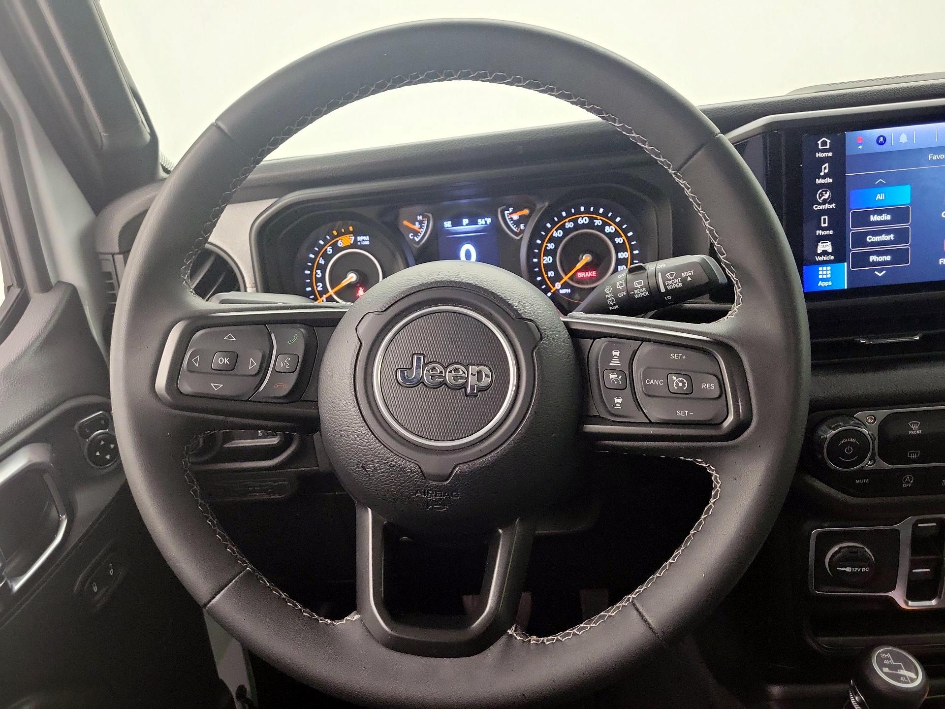 Thumbnail: 2025 Jeep Wrangler - 10