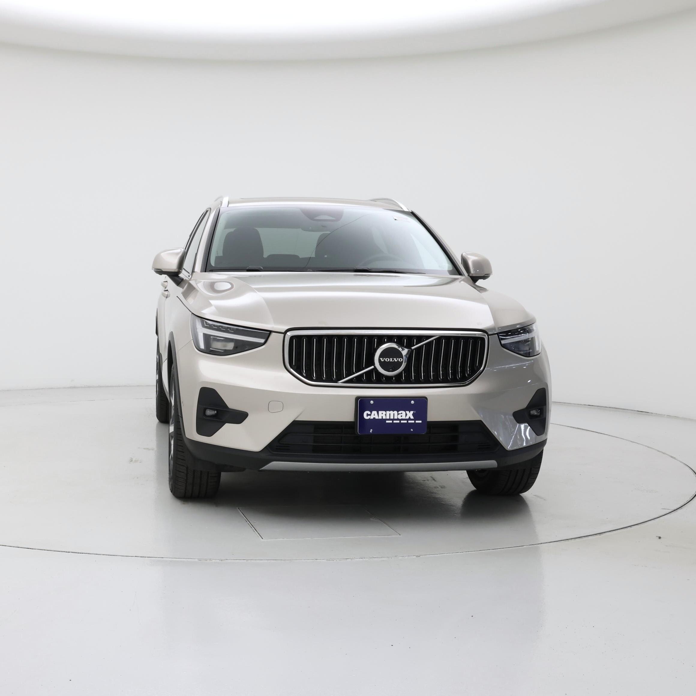 Thumbnail: 2024 Volvo XC40 - 5