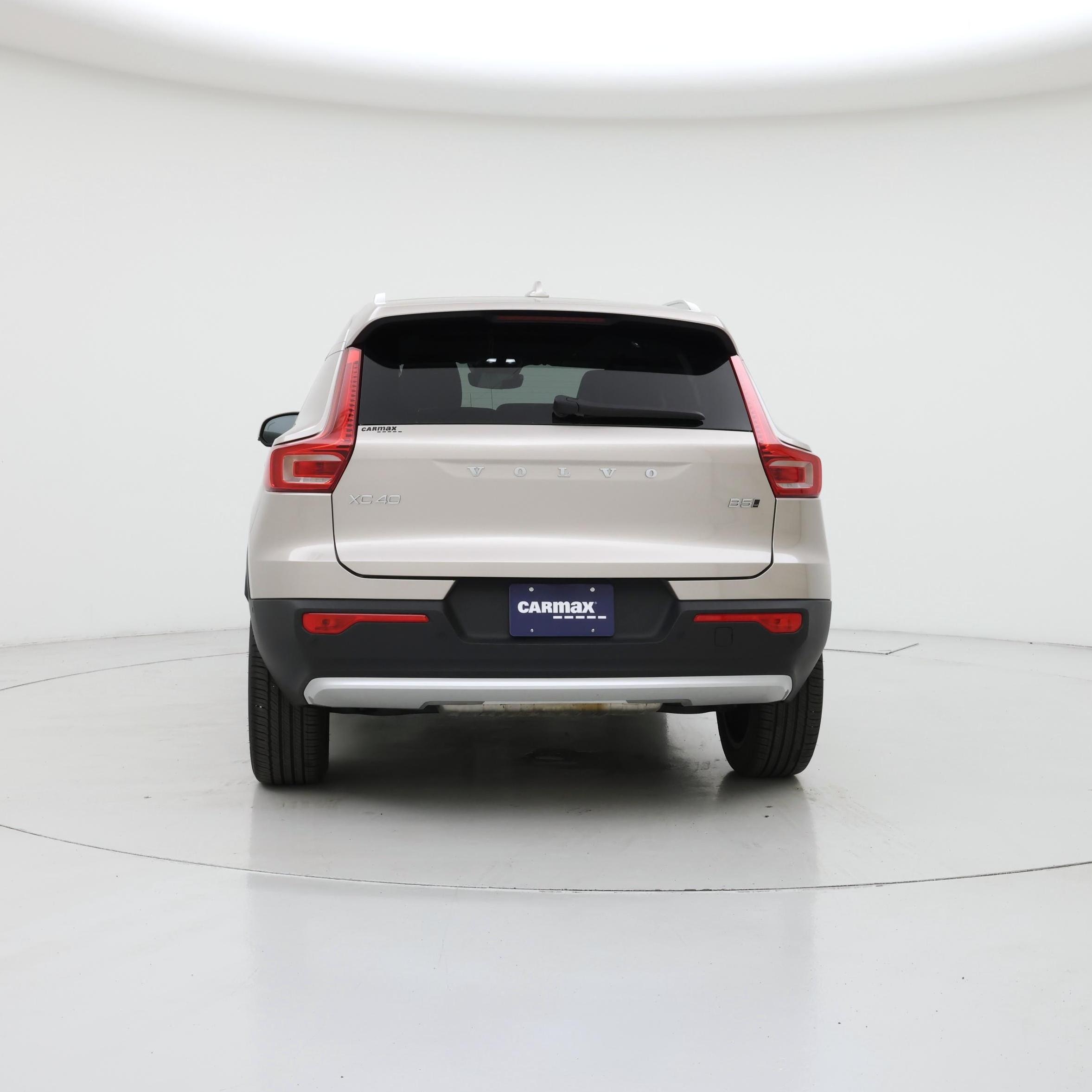 Thumbnail: 2024 Volvo XC40 - 6