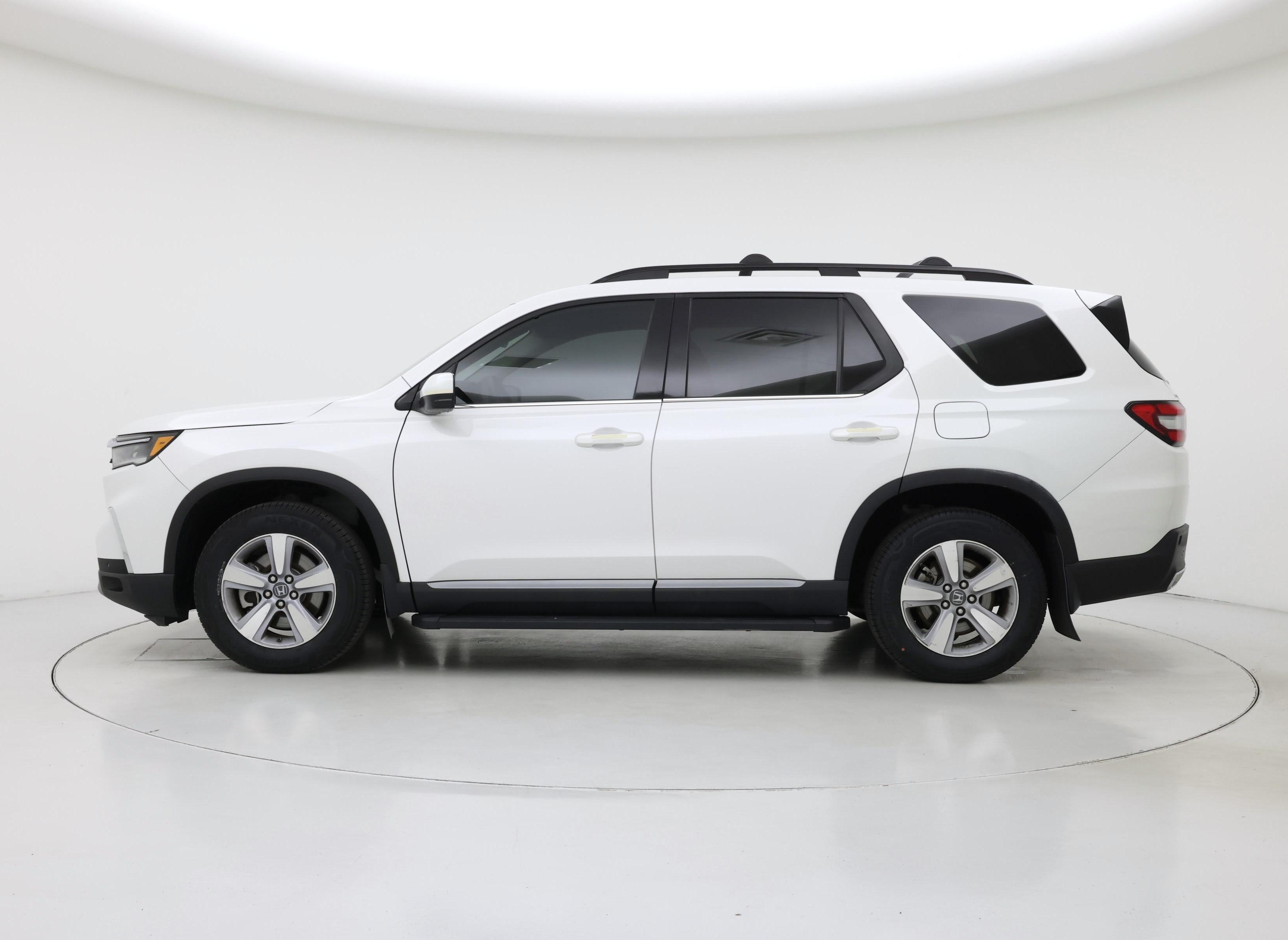 Thumbnail: 2025 Honda Pilot - 3