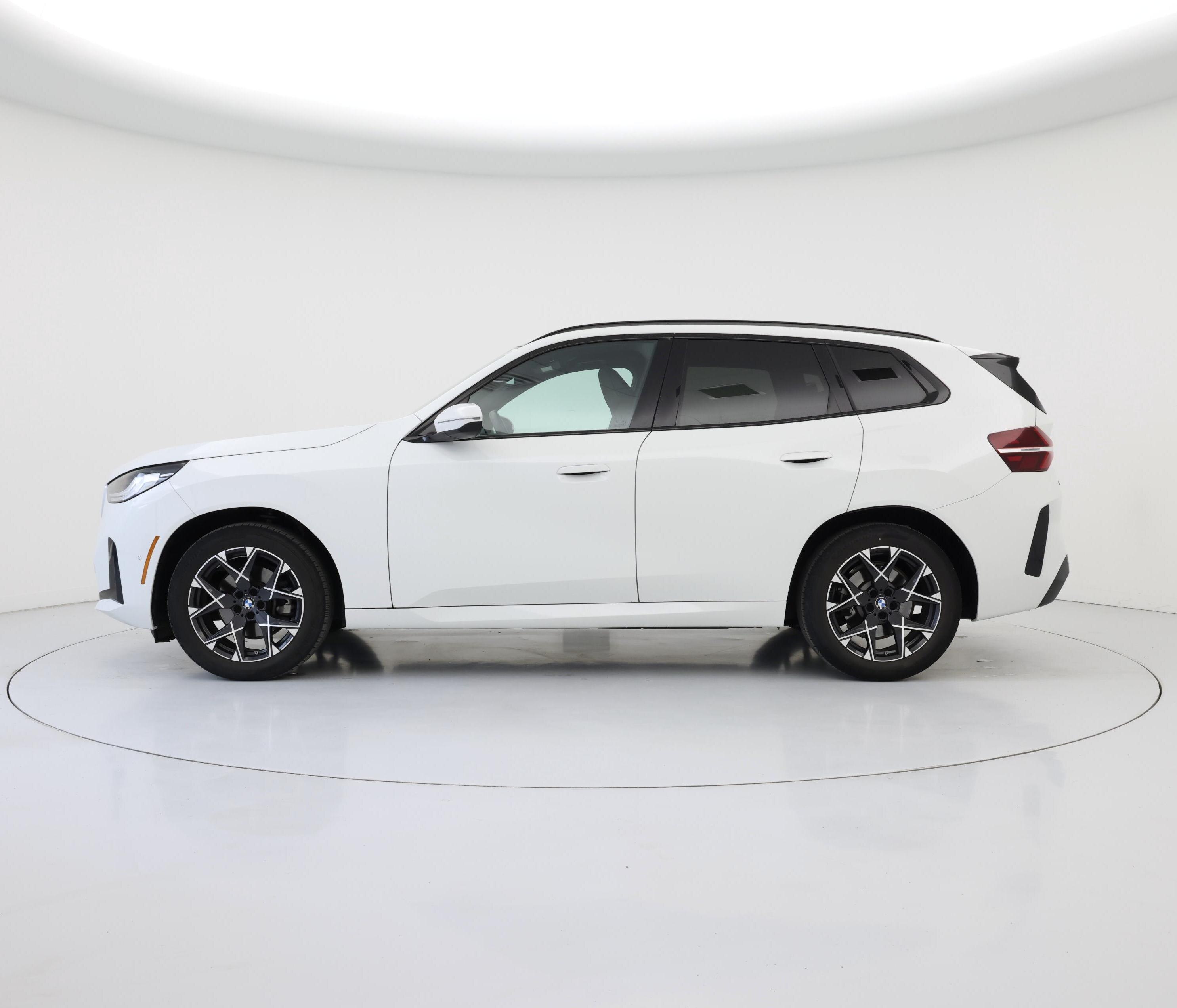 Thumbnail: 2025 BMW X3 - 3