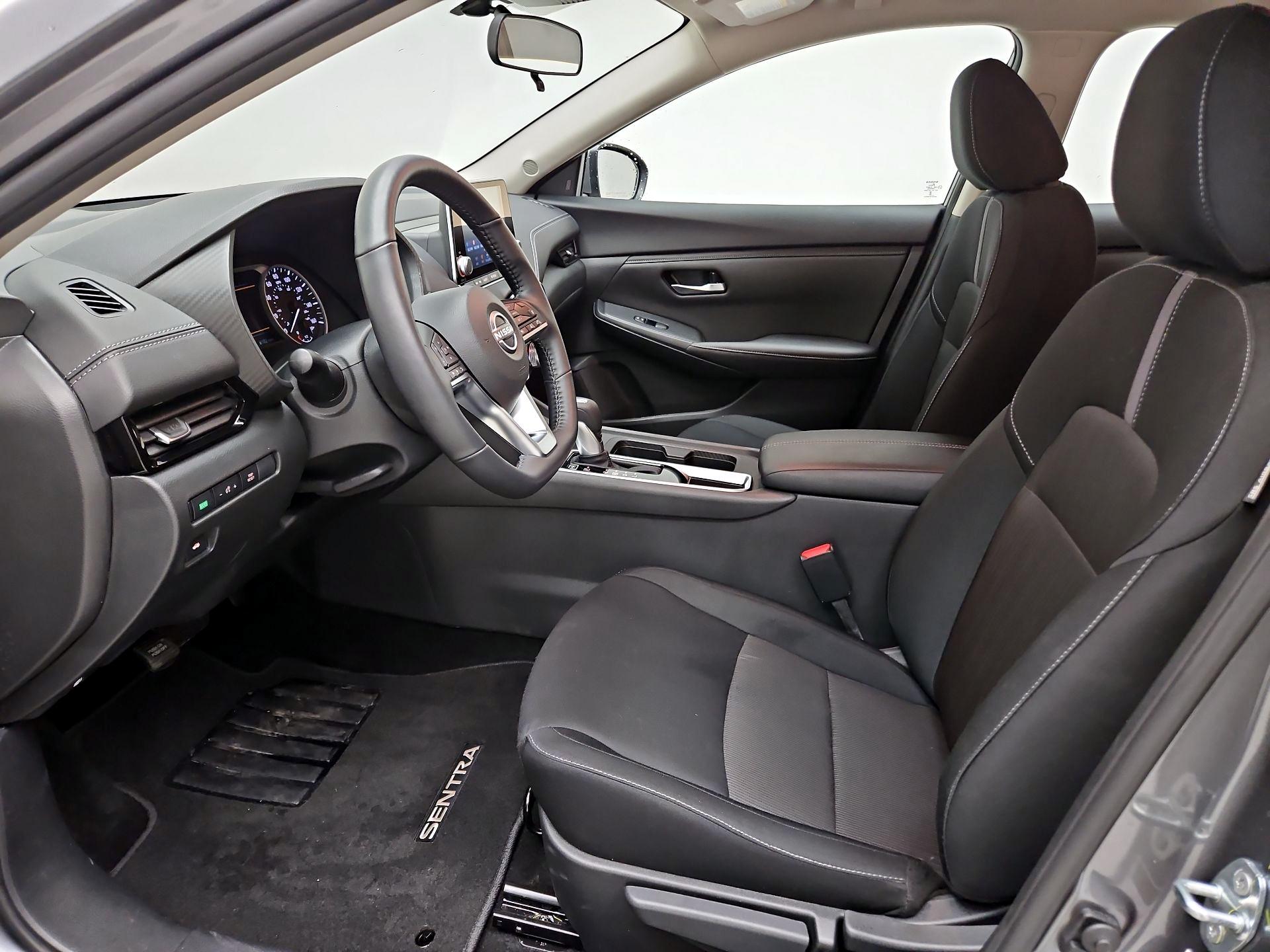 Thumbnail: 2025 Nissan Sentra - 11