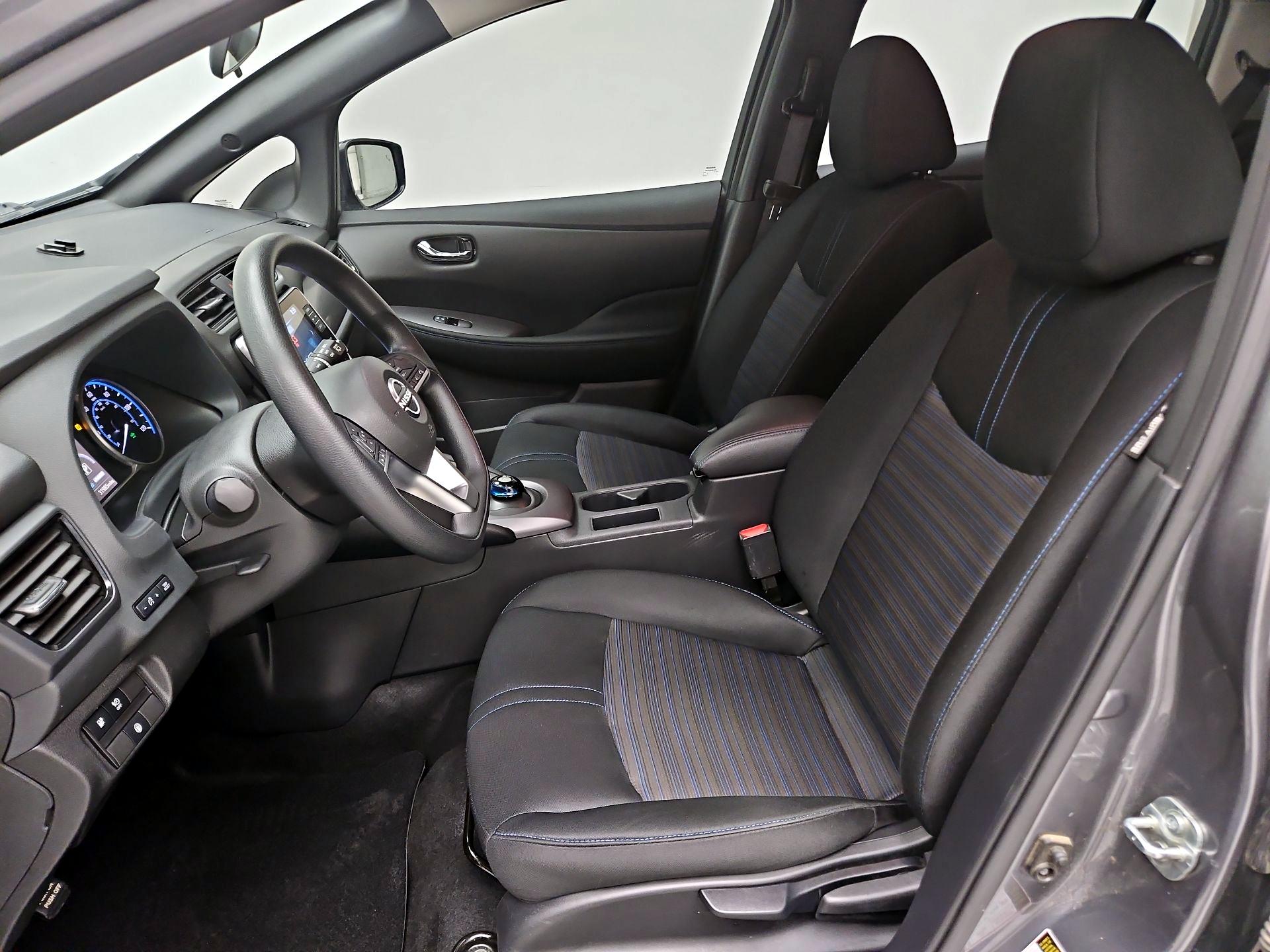 Thumbnail: 2024 Nissan Leaf - 11