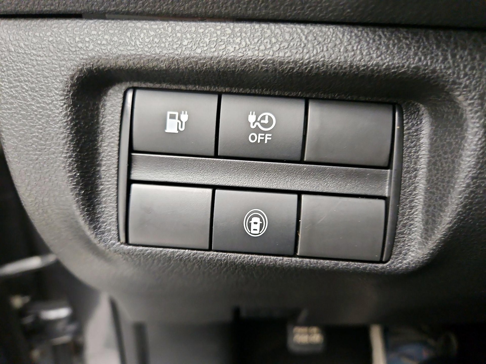 2024 Nissan LEAF S - Photo 14