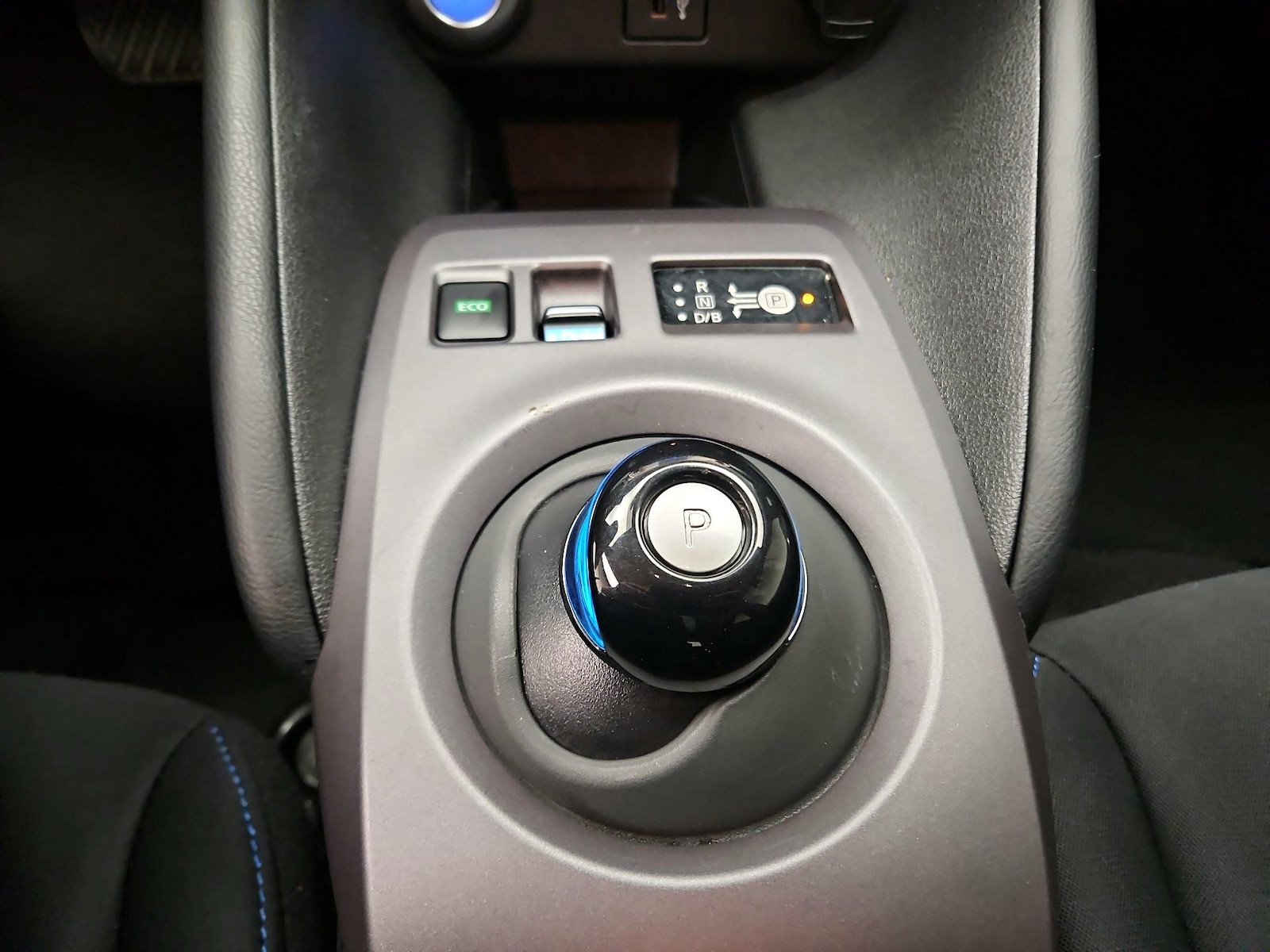 2024 Nissan LEAF S - Photo 18