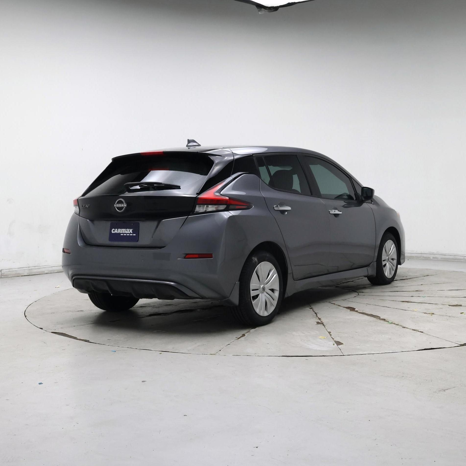 Thumbnail: 2024 Nissan Leaf - 8