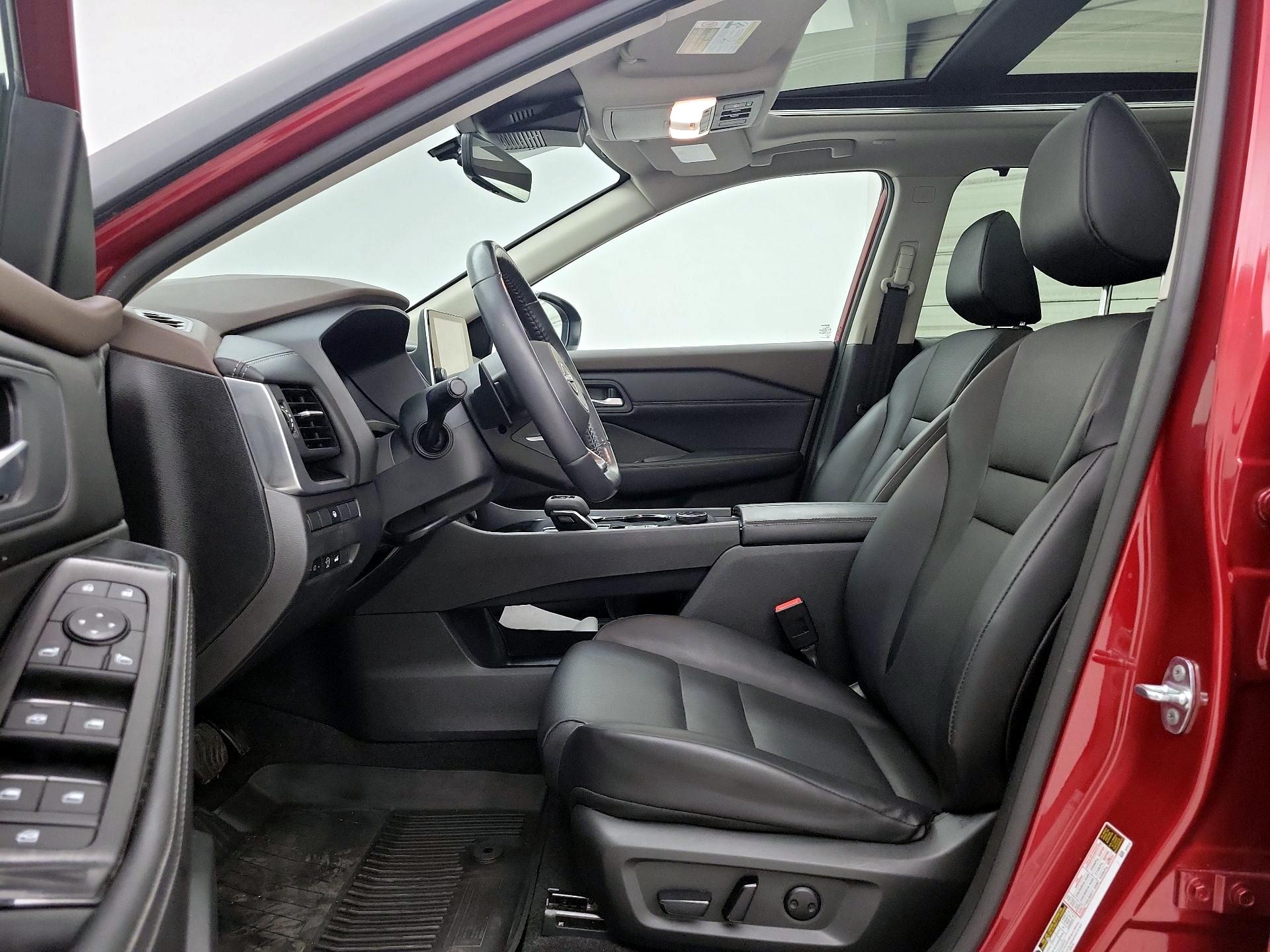 Thumbnail: 2023 Nissan Rogue - 11