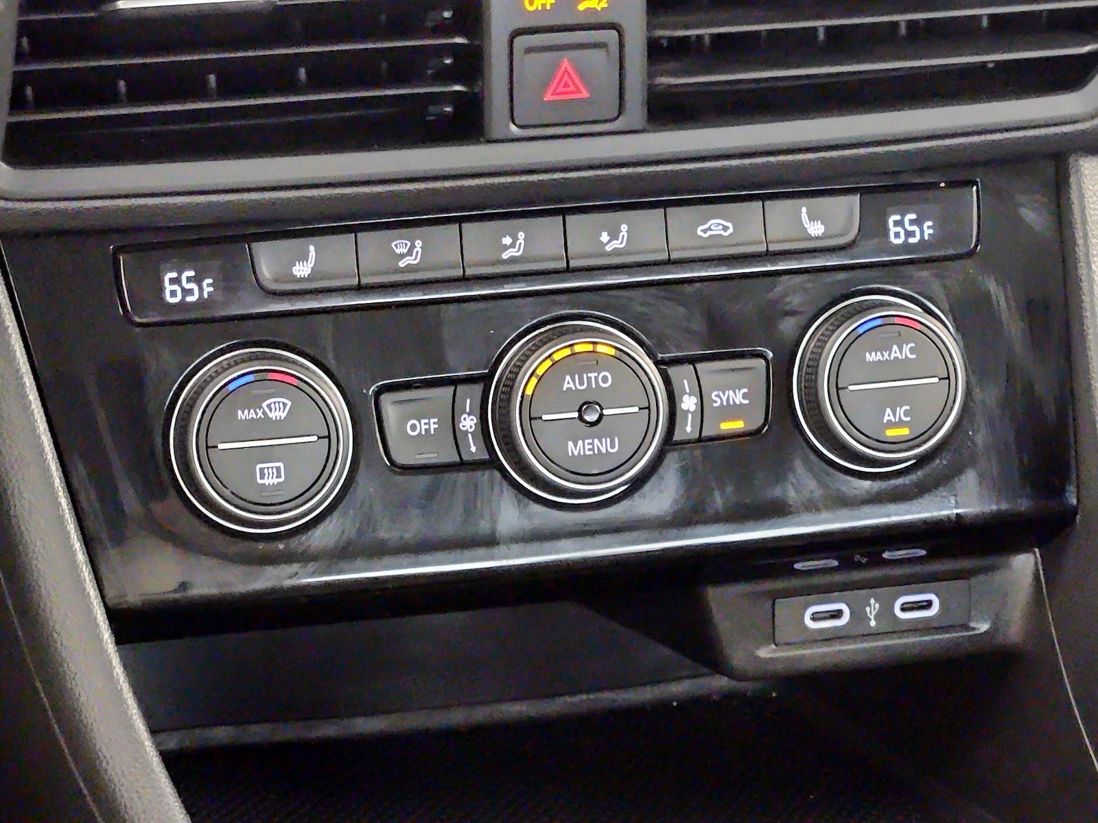 2024 Volkswagen Jetta SE - Photo 17