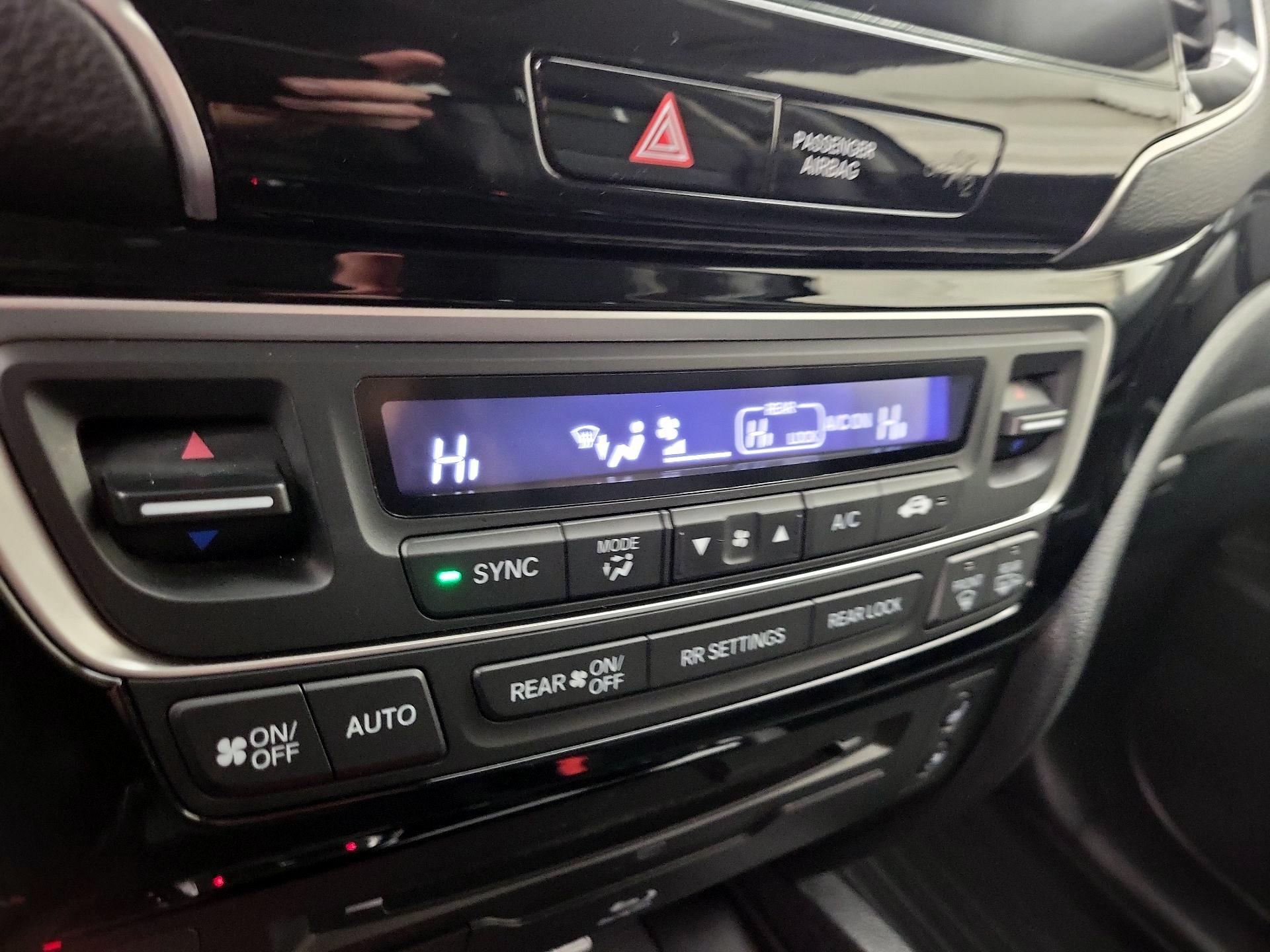 Thumbnail: 2021 Honda Pilot - 16