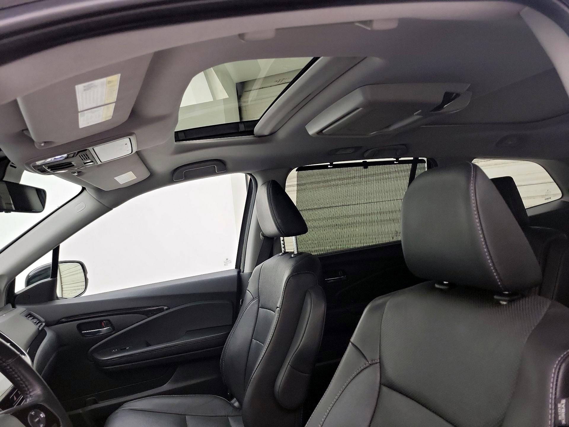 Thumbnail: 2021 Honda Pilot - 19