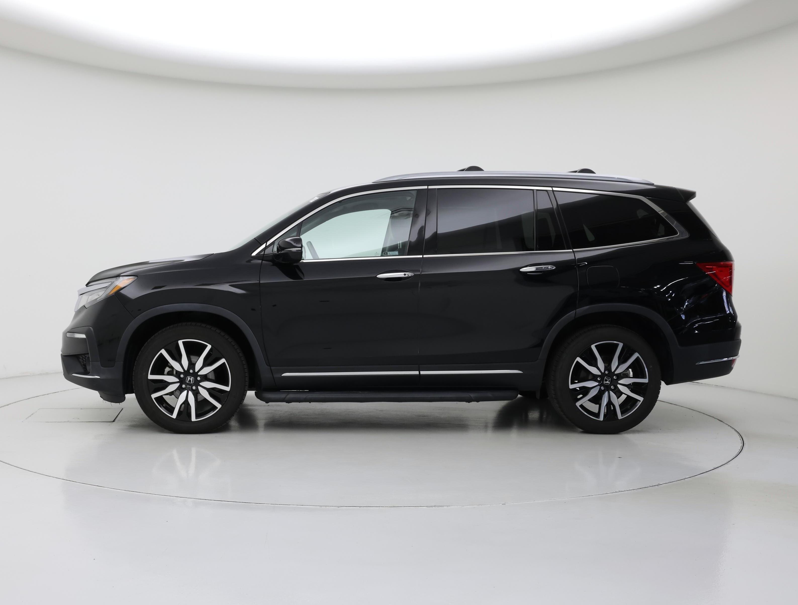 Thumbnail: 2021 Honda Pilot - 3
