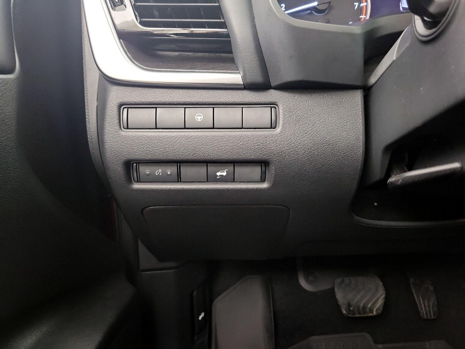 2021 Nissan Rogue SL - Photo 14