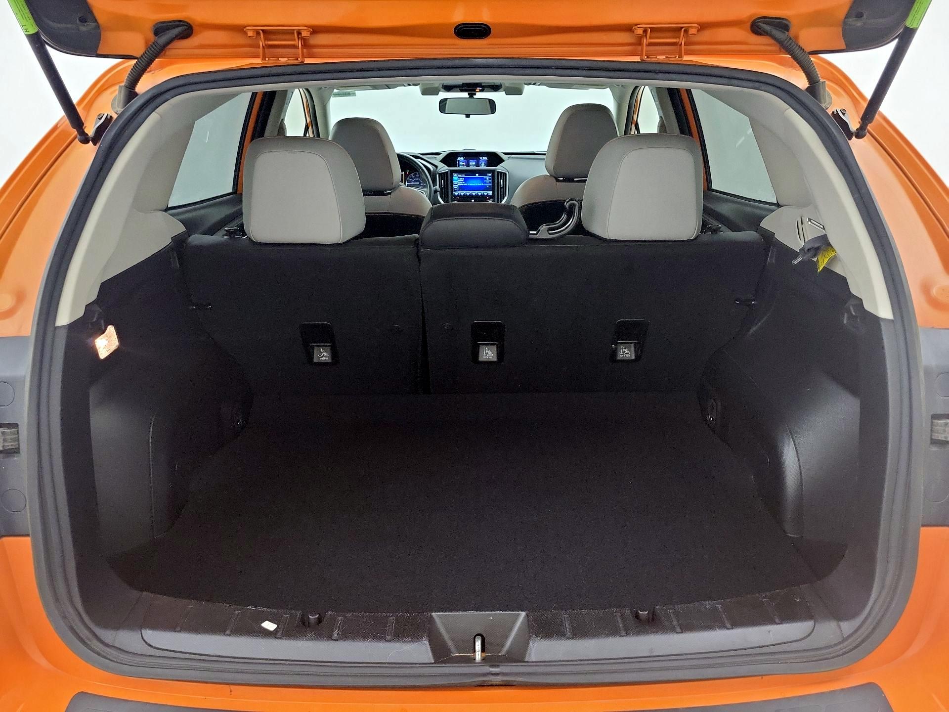Thumbnail: 2018 Subaru Crosstrek - 19