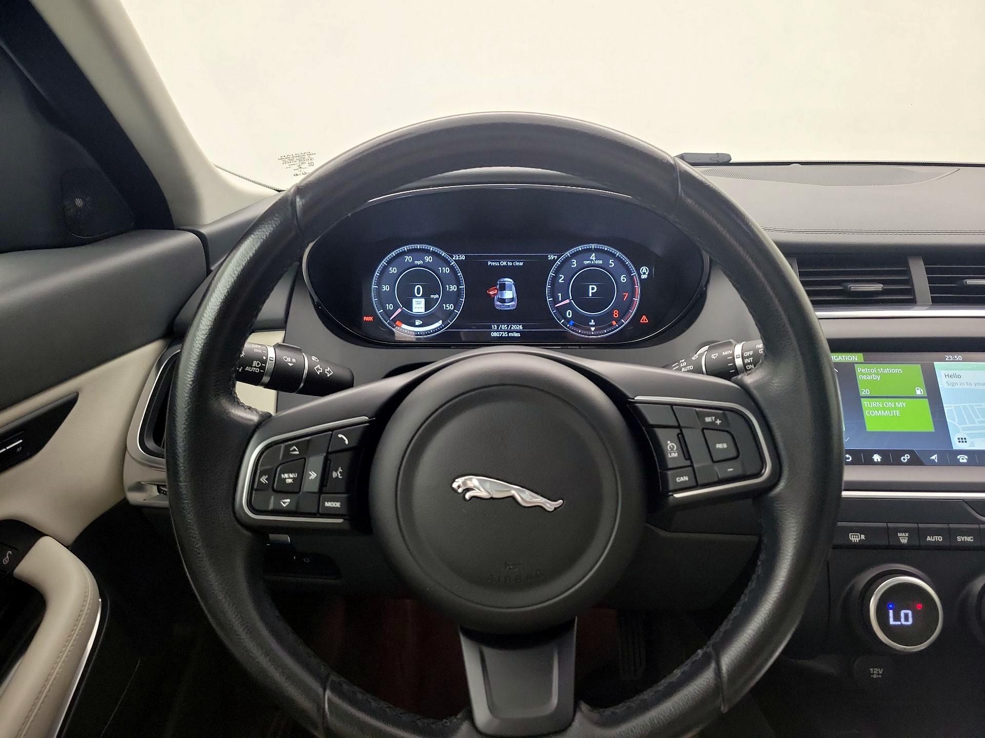 Thumbnail: 2020 Jaguar E-Pace - 10