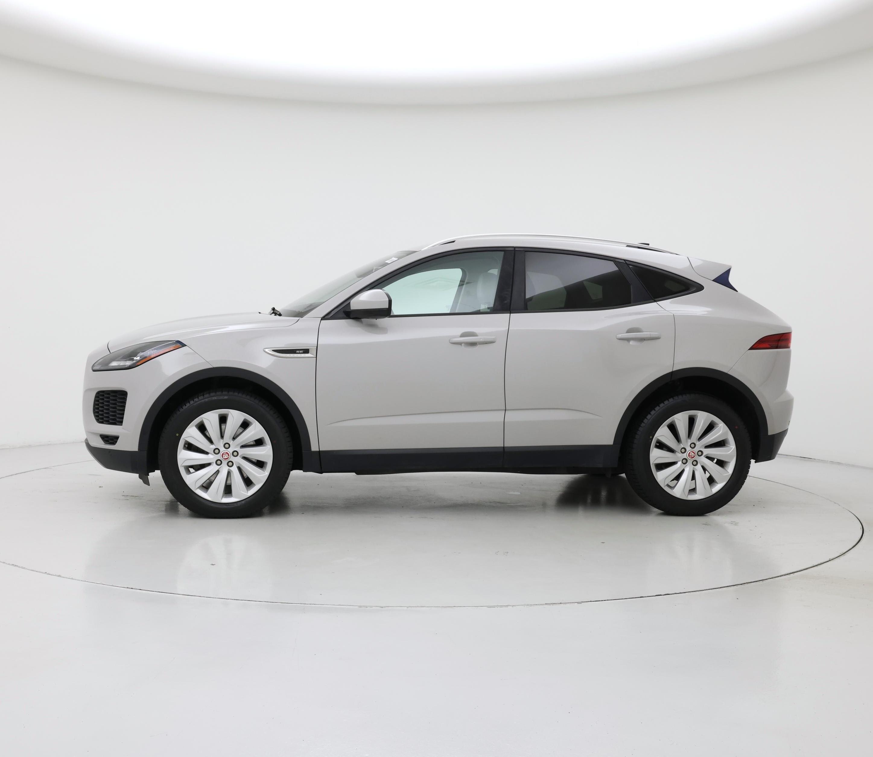 Thumbnail: 2020 Jaguar E-Pace - 3