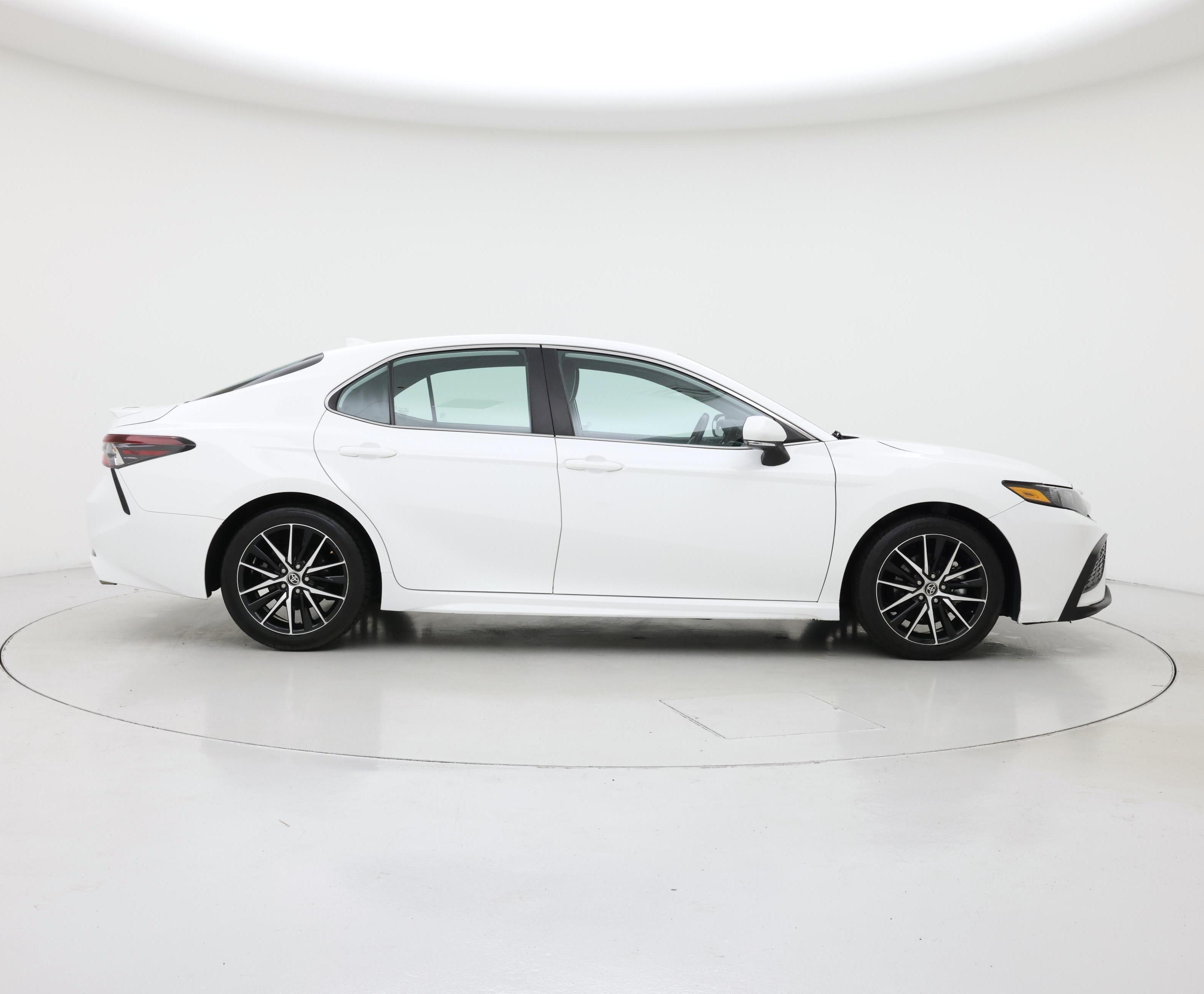 Thumbnail: 2023 Toyota Camry - 7