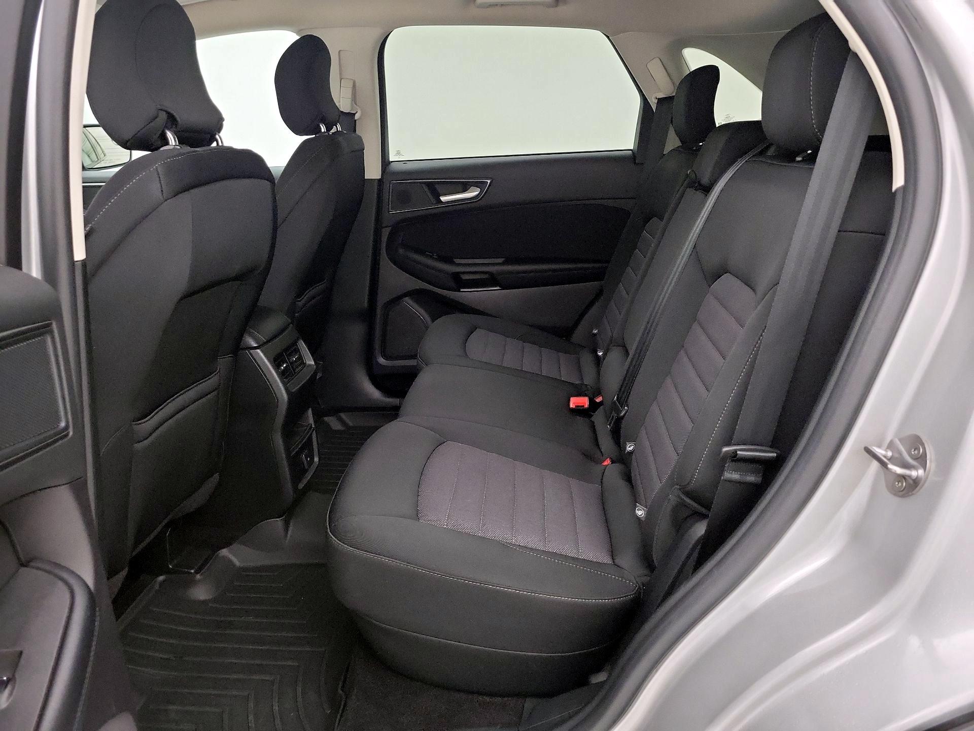 Thumbnail: 2018 Ford Edge - 19