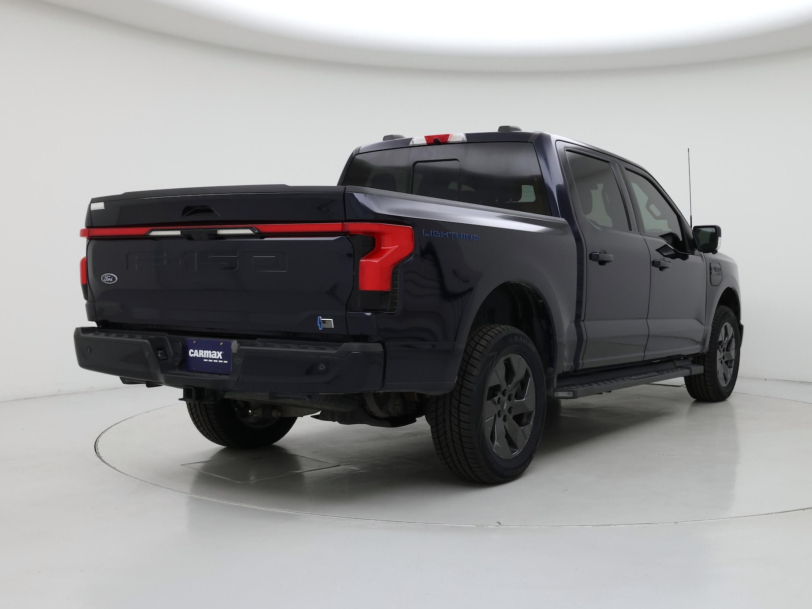 2023 Ford F-150 Lightning Lariat - Photo 9