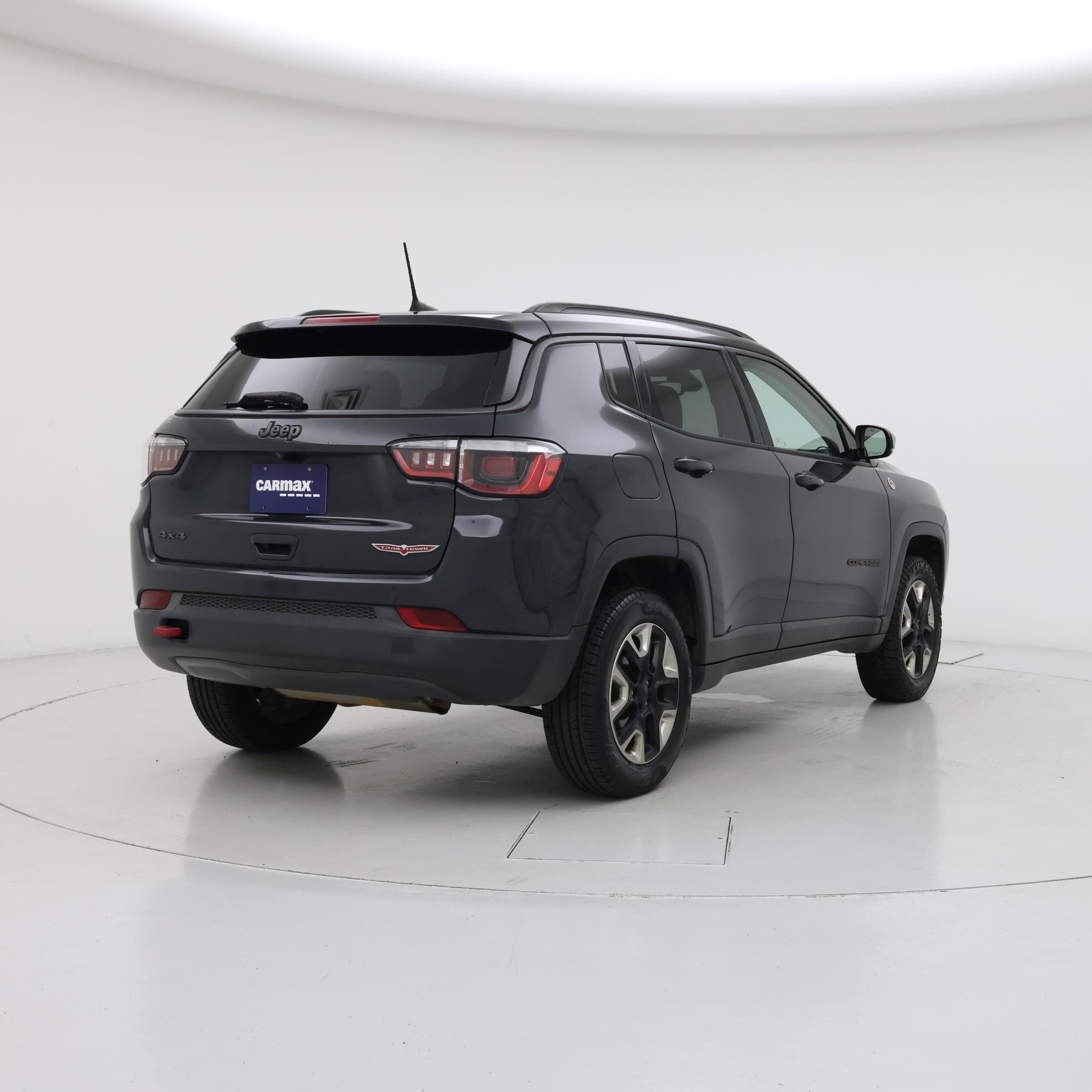 Thumbnail: 2017 Jeep Compass - 8