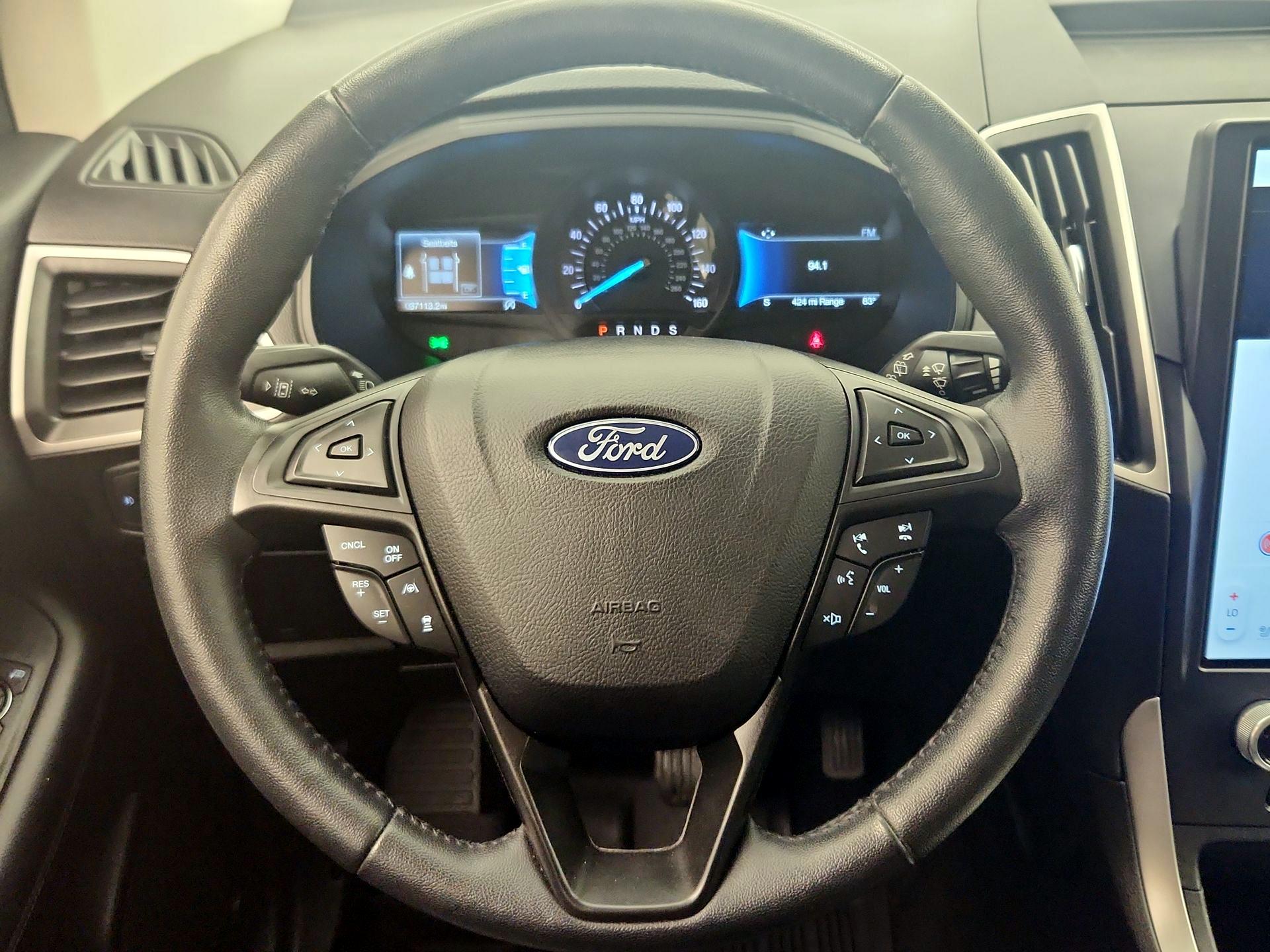 Thumbnail: 2022 Ford Edge - 10