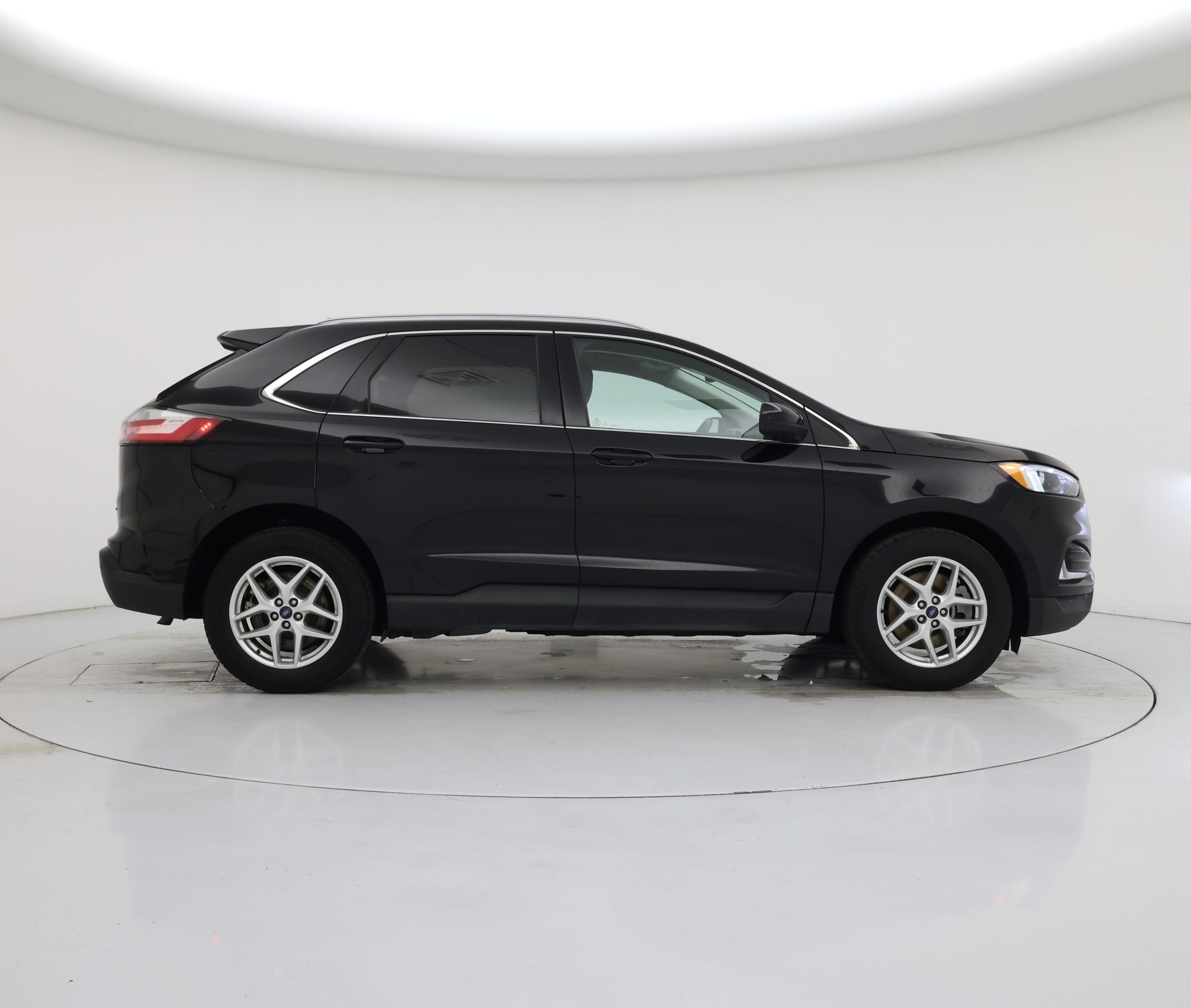 Thumbnail: 2022 Ford Edge - 7