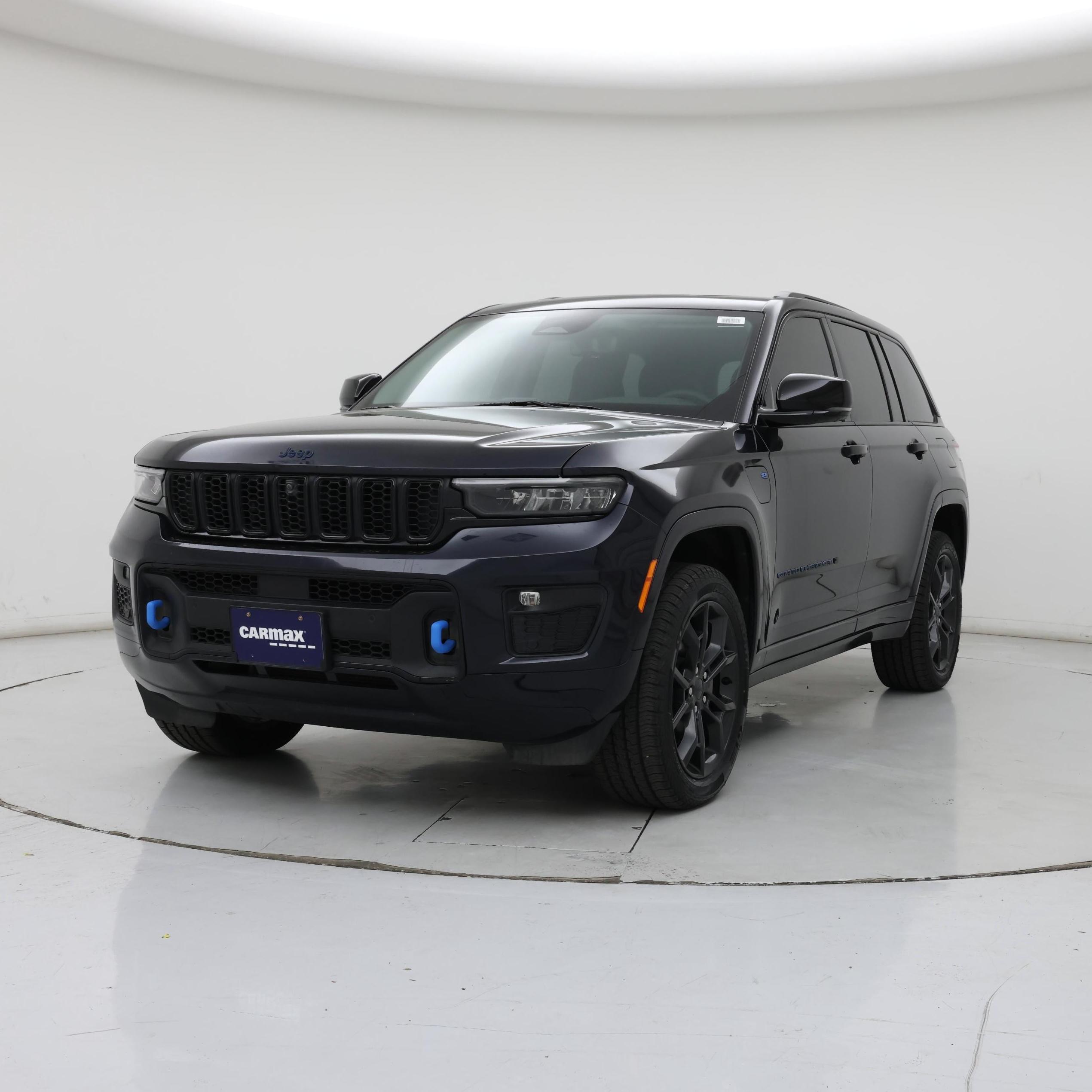 Thumbnail: 2023 Jeep Grand Cherokee - 4