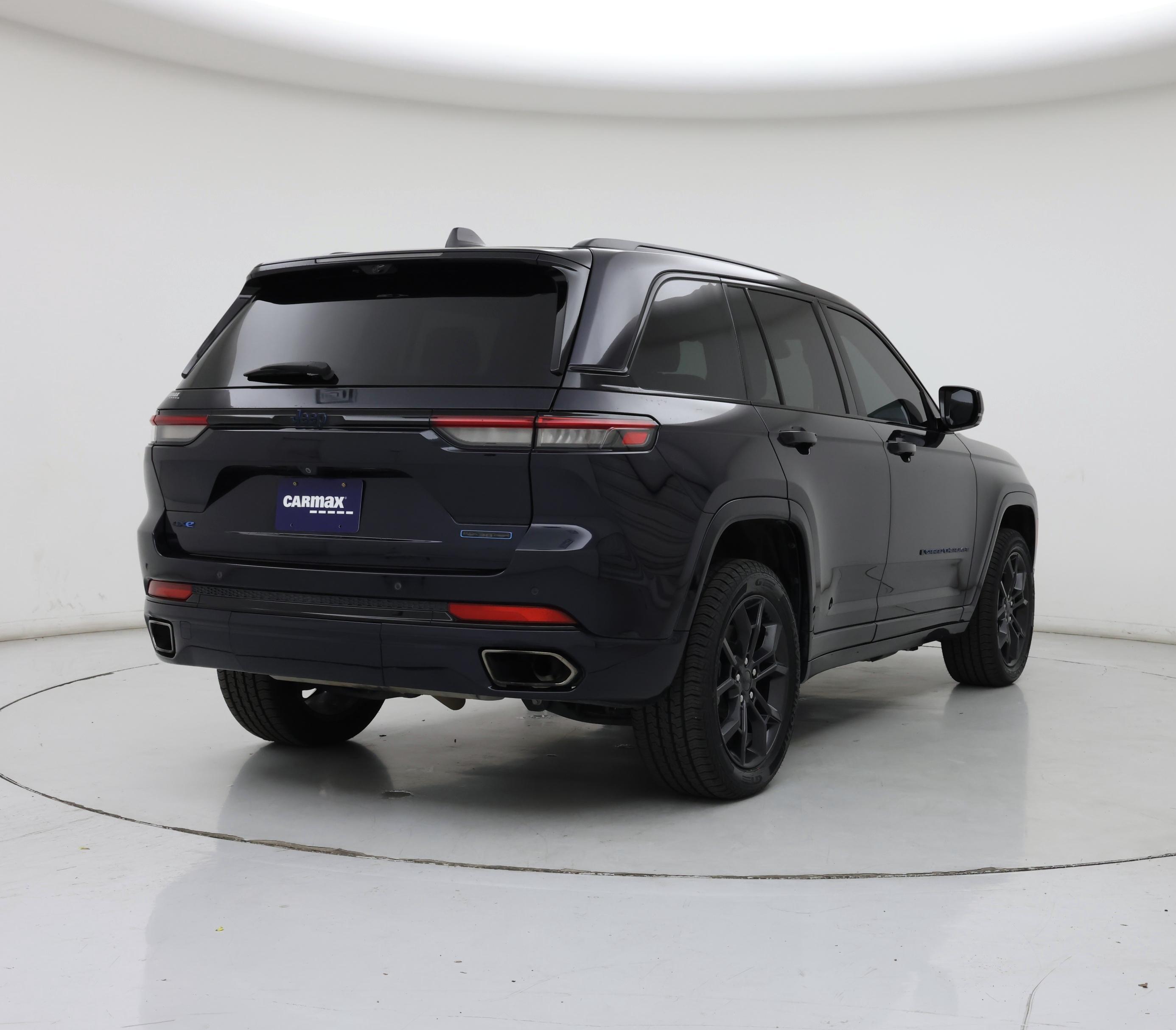 Thumbnail: 2023 Jeep Grand Cherokee - 8