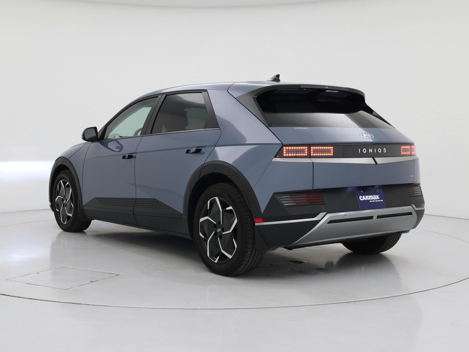 2024 Hyundai IONIQ 5 SEL - Photo 3
