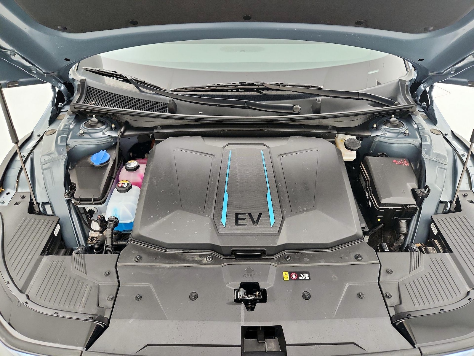 2024 Hyundai IONIQ 5 SEL - Photo 23