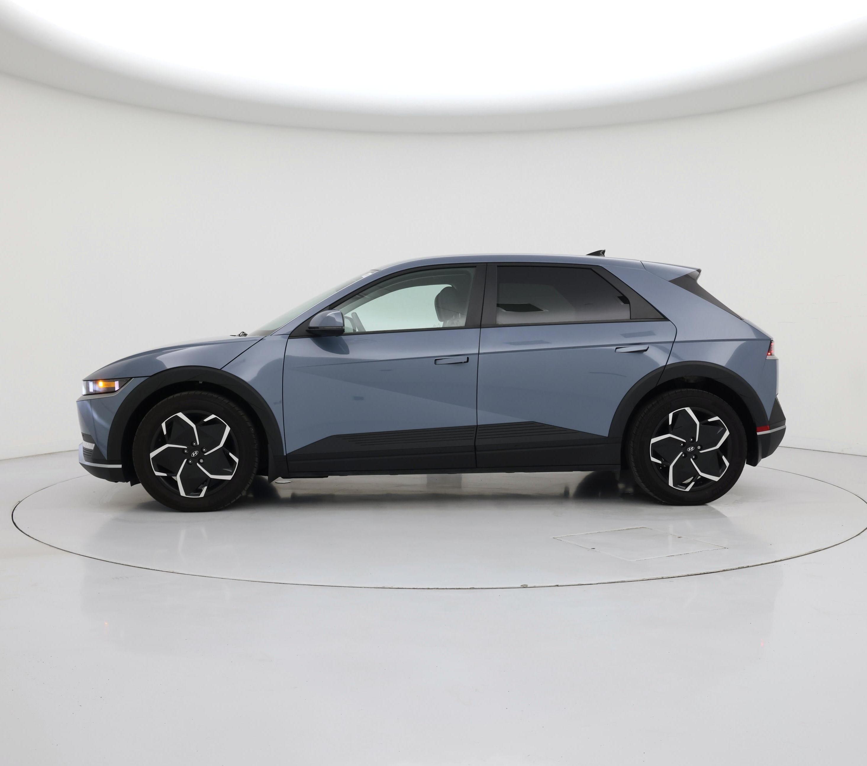 Thumbnail: 2024 Hyundai Ioniq 5 - 3