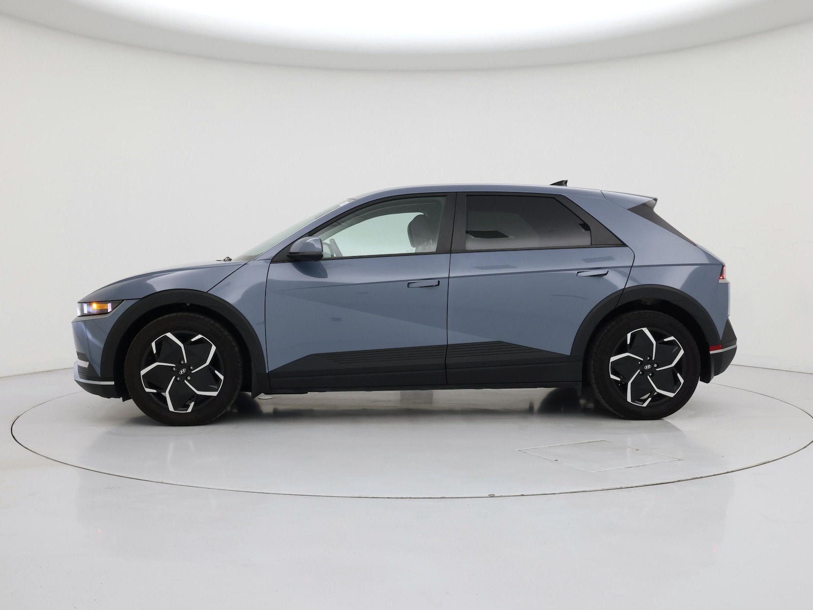 2024 Hyundai IONIQ 5 SEL - Photo 4
