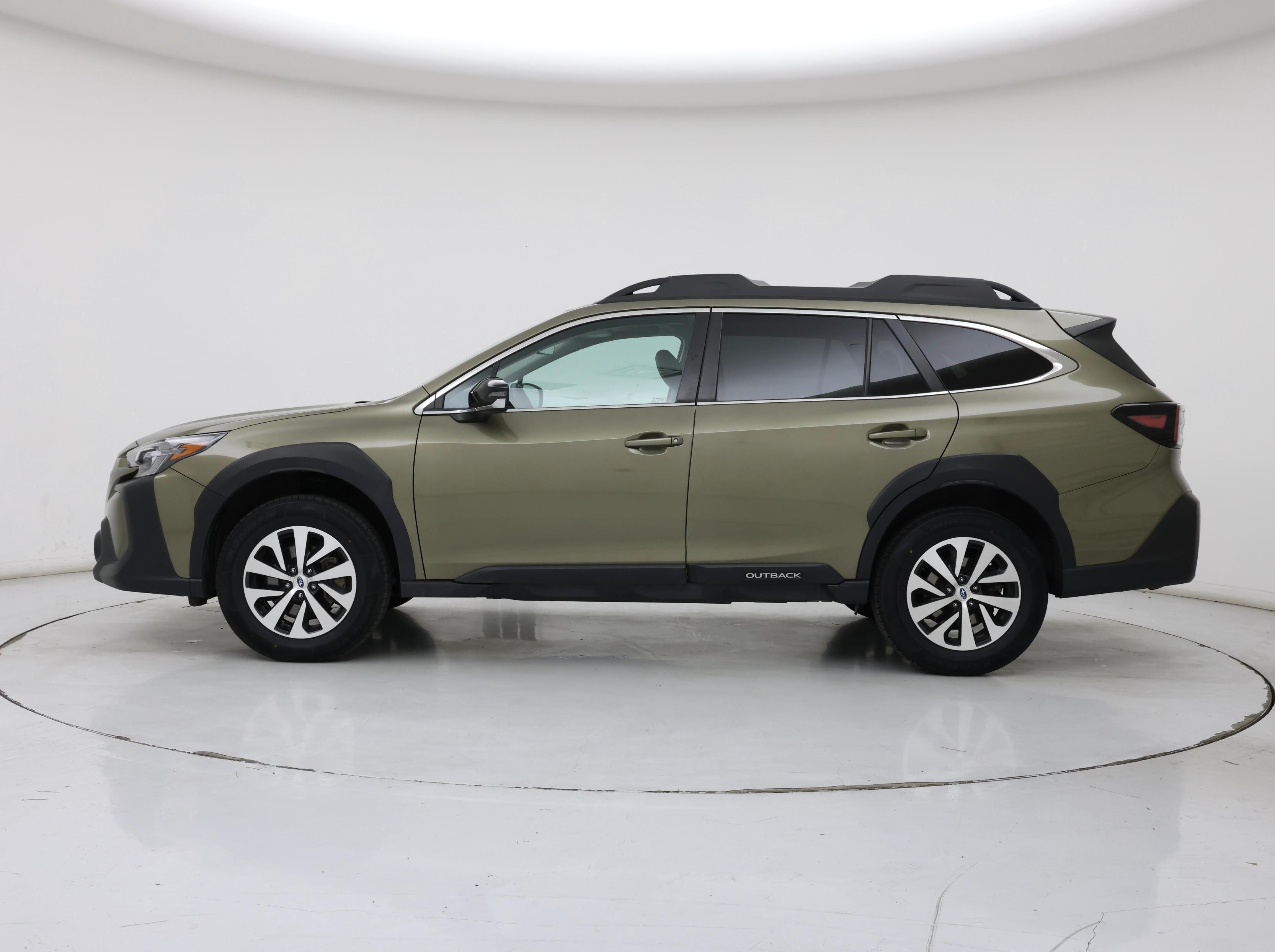 Thumbnail: 2023 Subaru Outback - 3