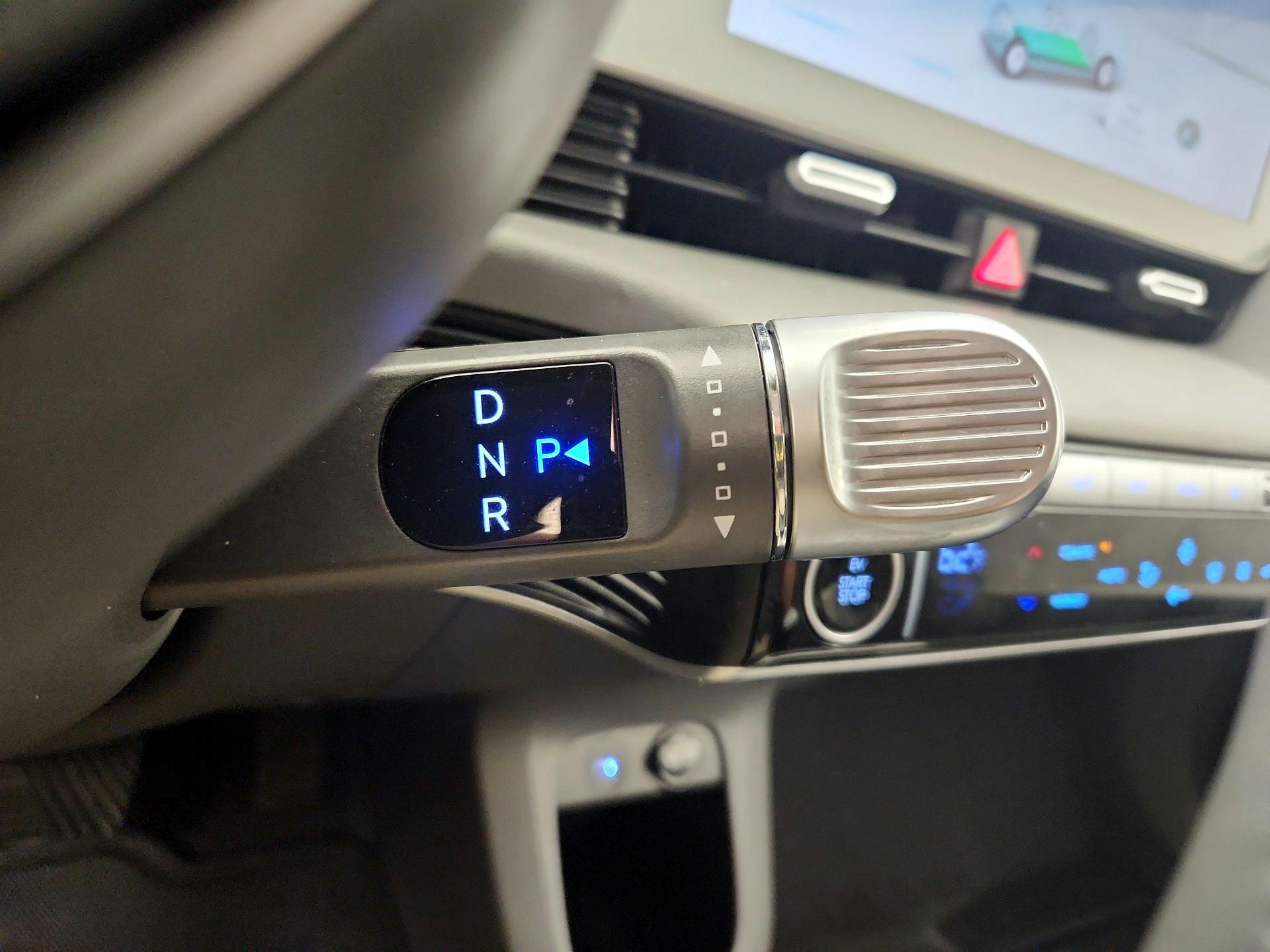 Thumbnail: 2024 Hyundai Ioniq 5 - 18