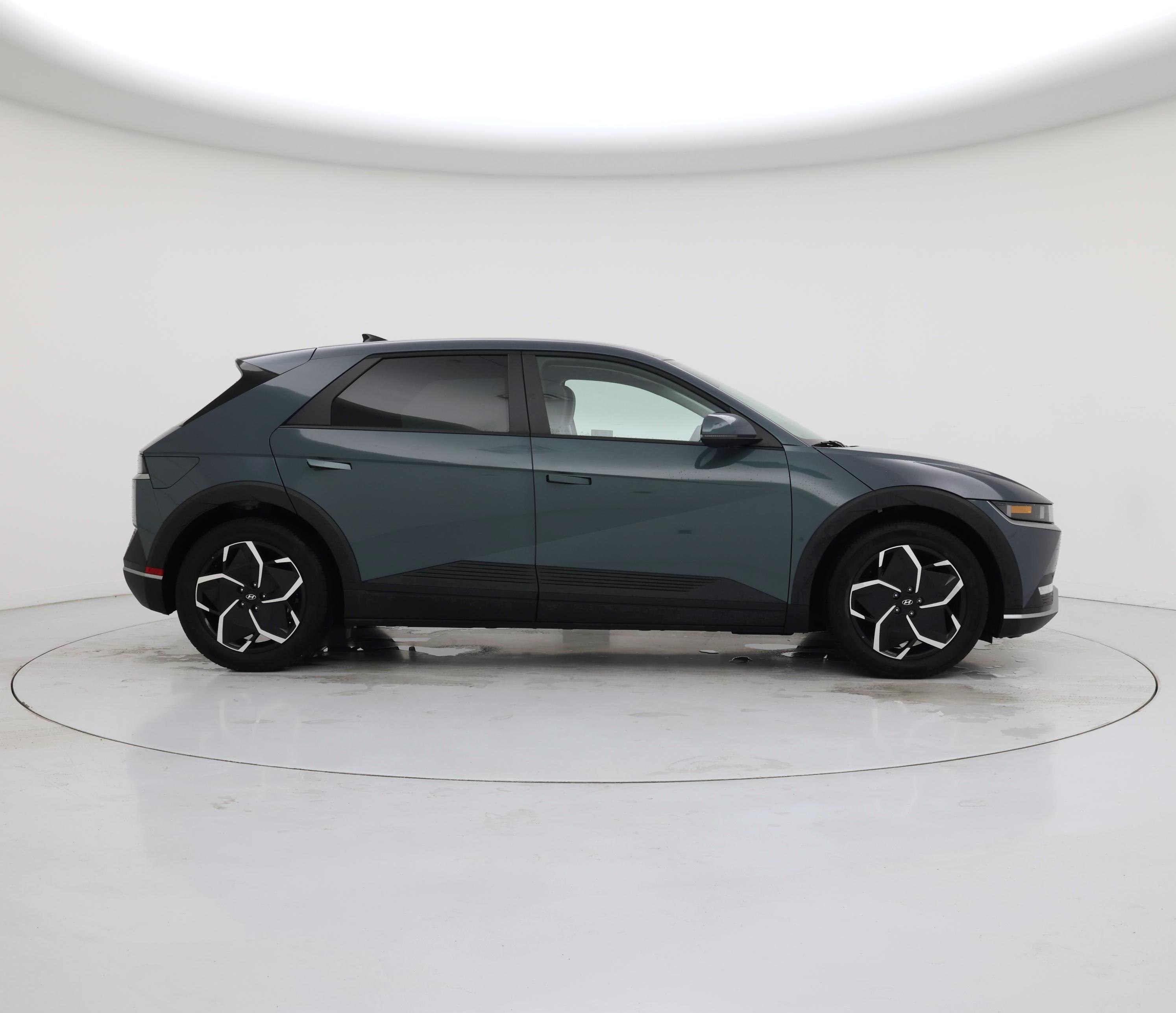 Thumbnail: 2024 Hyundai Ioniq 5 - 7