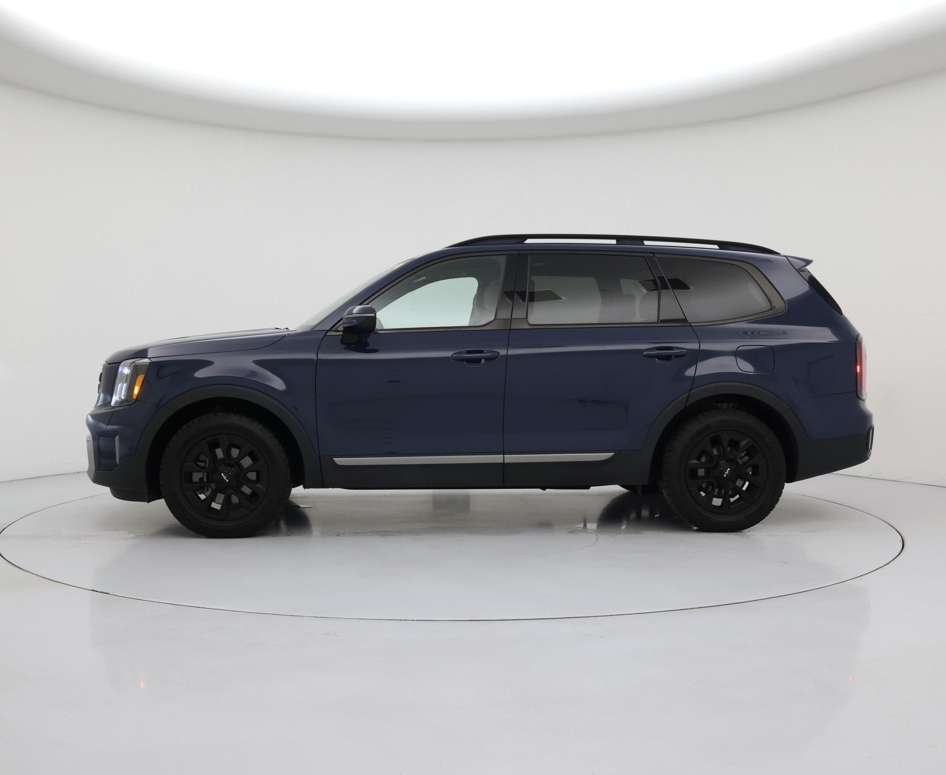 Thumbnail: 2023 Kia Telluride - 3