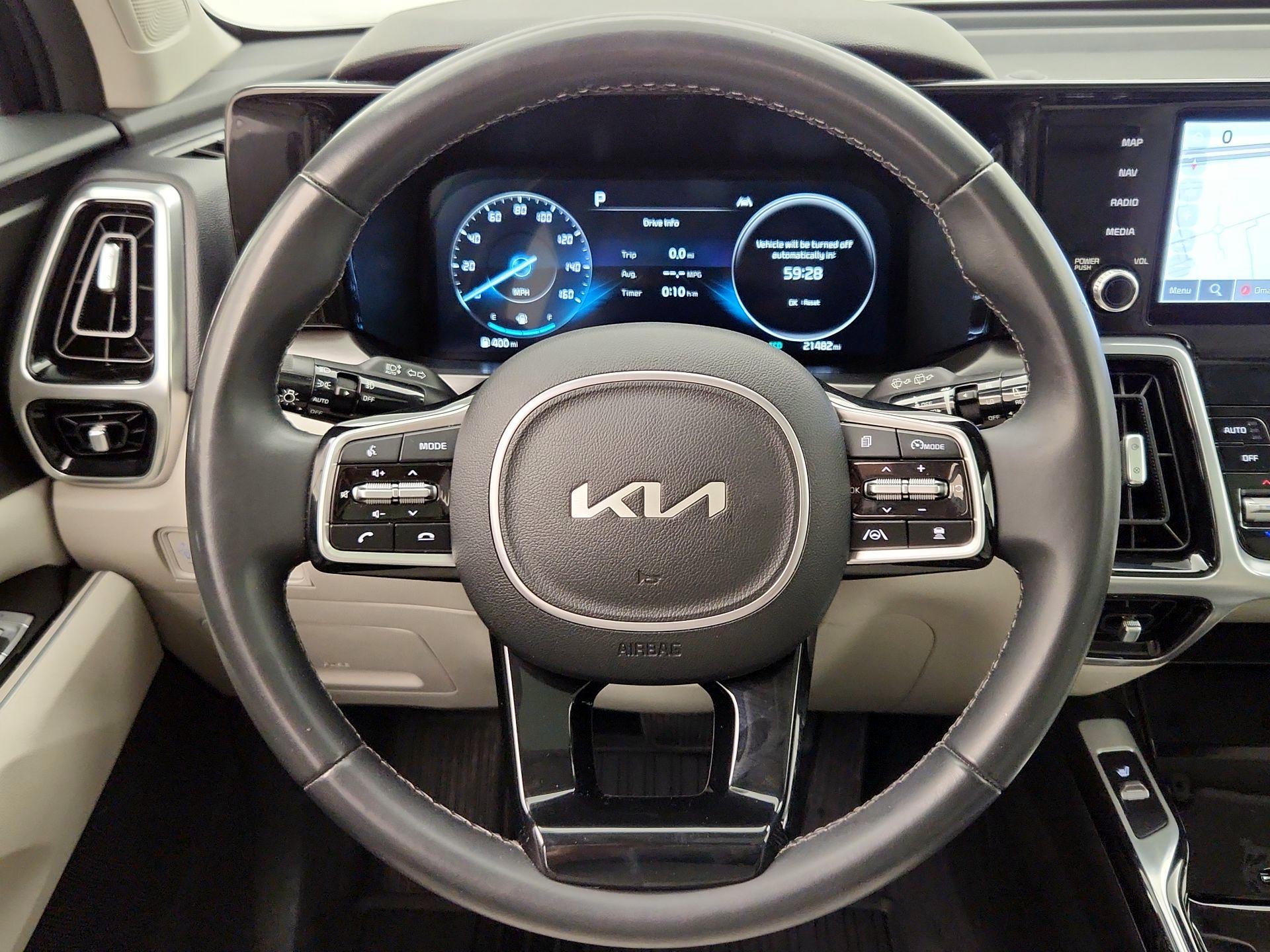 Thumbnail: 2023 Kia Sorento - 10