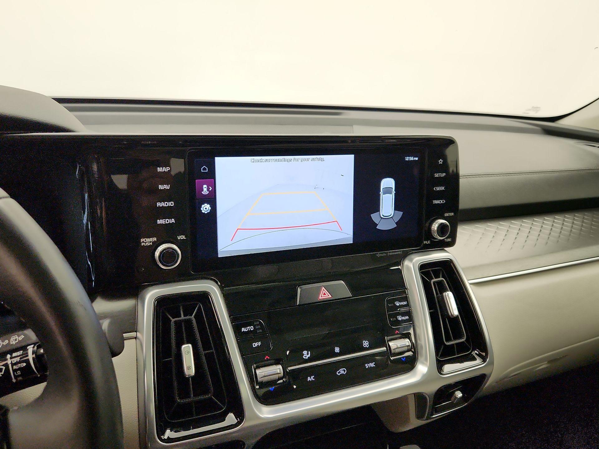 Thumbnail: 2023 Kia Sorento - 15