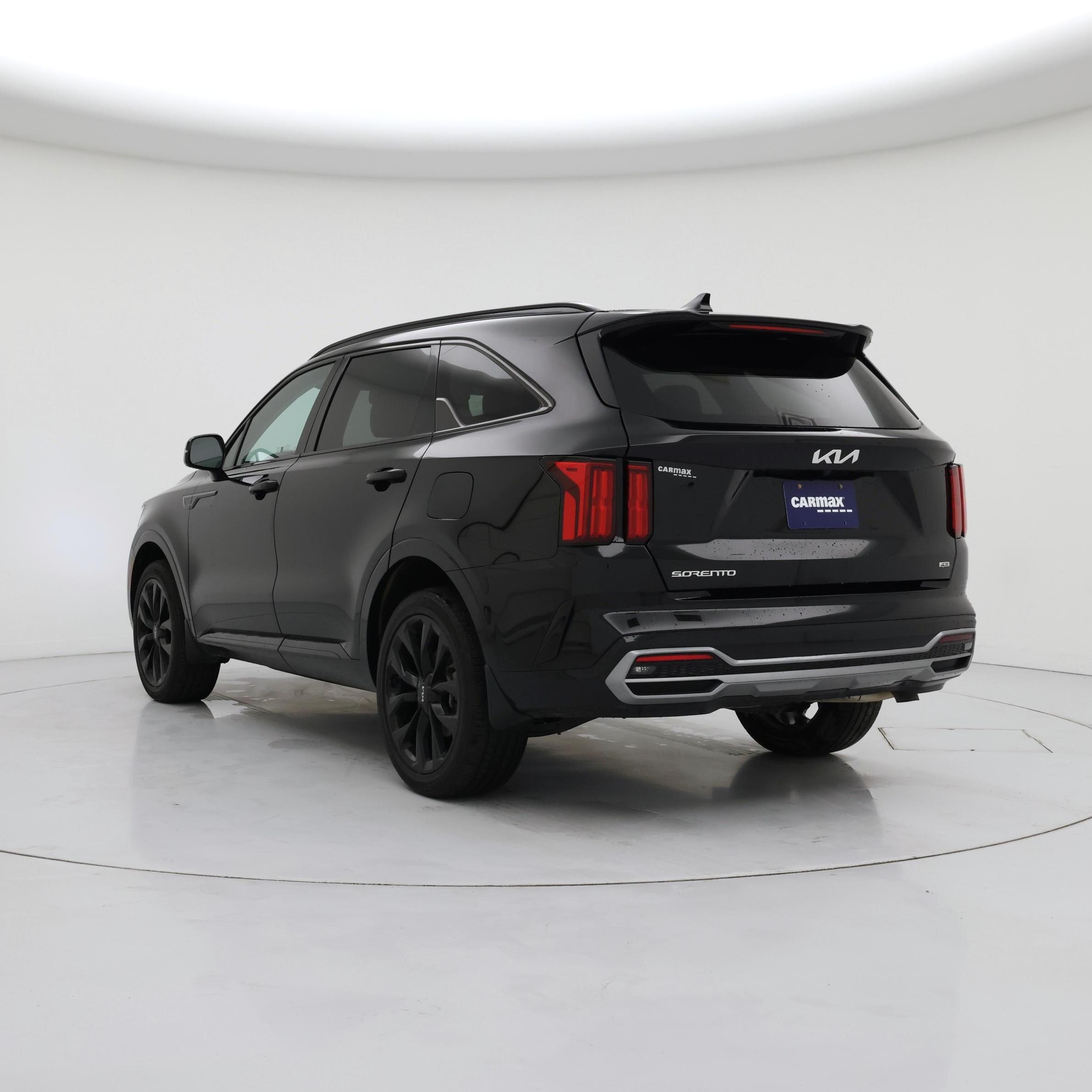 Thumbnail: 2023 Kia Sorento - 2